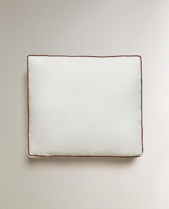 CUSCINO PER SEDIA CON PIPING