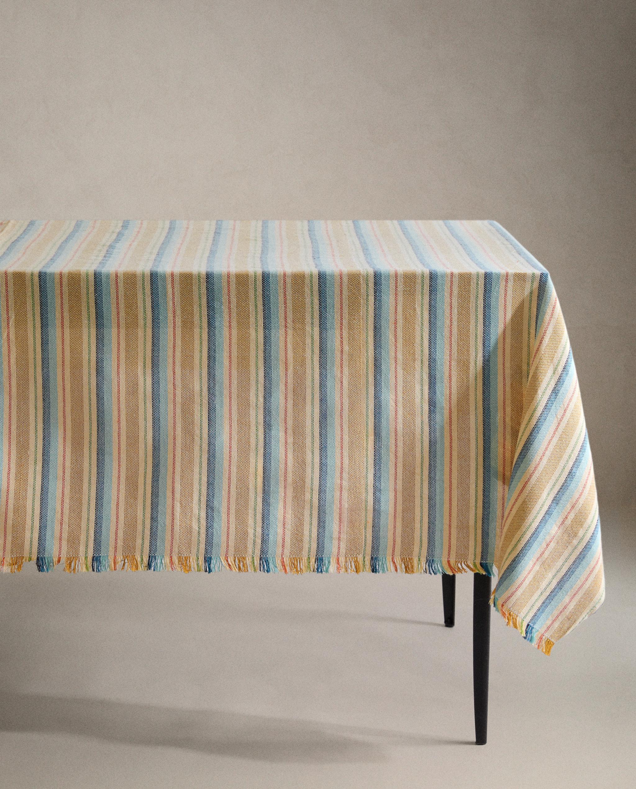 DYED THREAD STRIPED TABLECLOTH product thumbnail 6