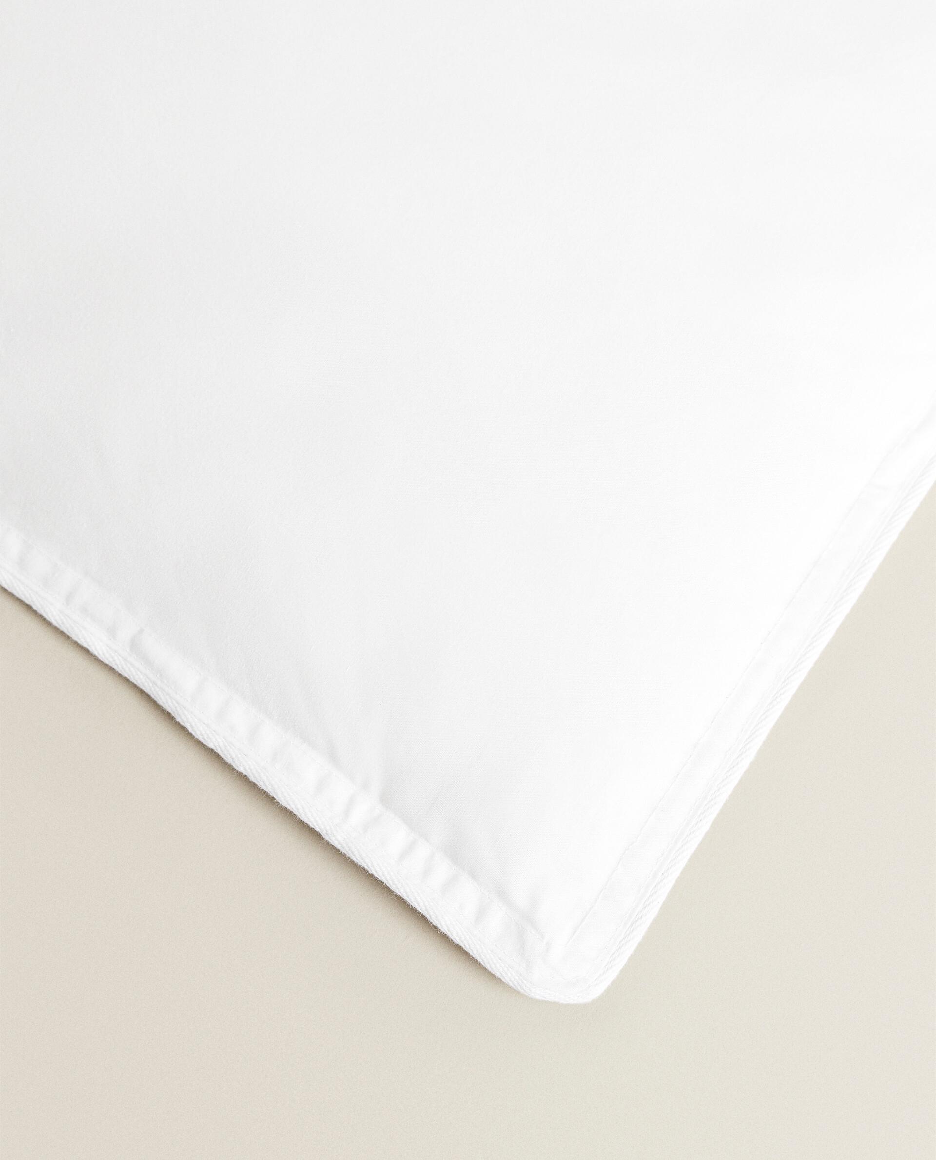 FEATHER TOUCH DUVET FILLING (300 GXM²) product thumbnail 15