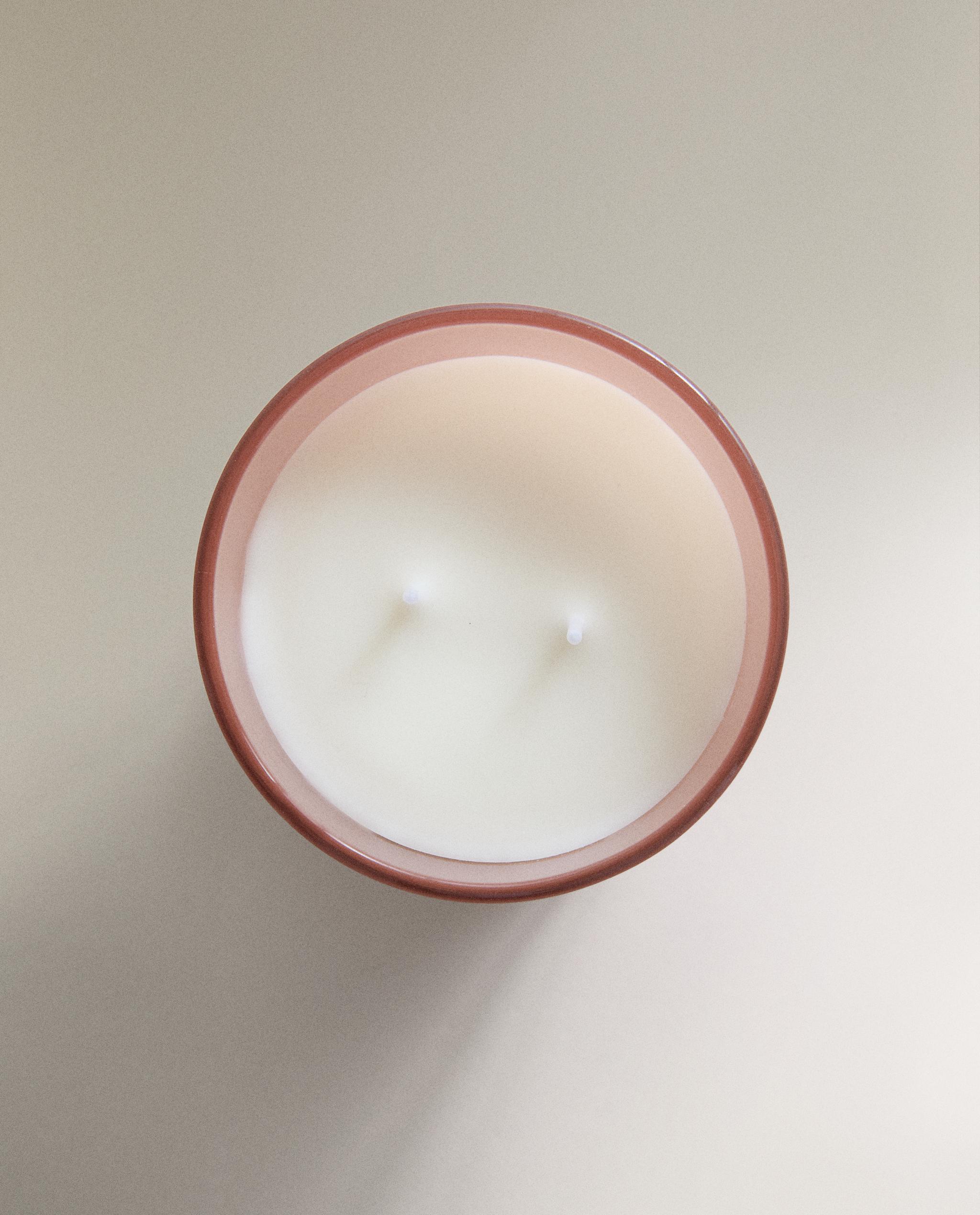(350 G) POPPY FIELDS SCENTED CANDLE product thumbnail 6