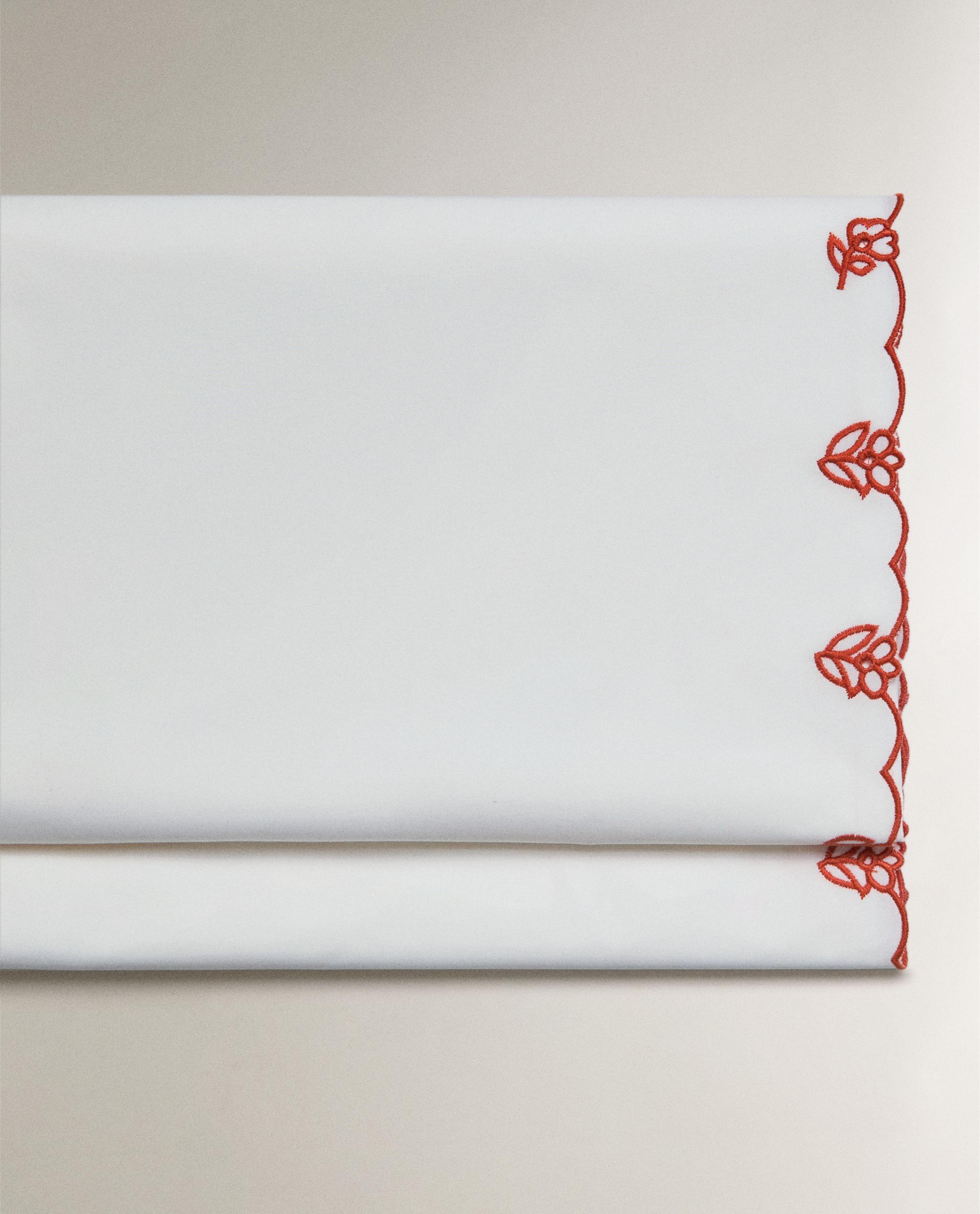 KIDS' FLAT SHEET WITH EMBROIDERED FLOWERS product thumbnail 2