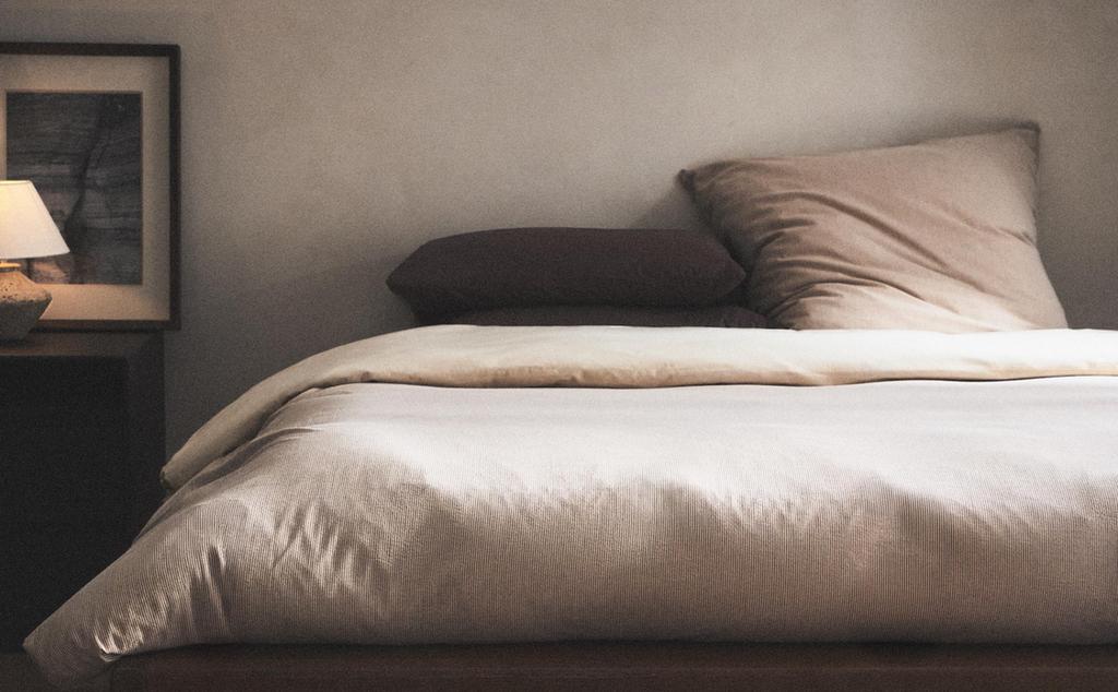 STRIPED SEERSUCKER DUVET COVER STRIPED SEERSUCKER DUVET COVER