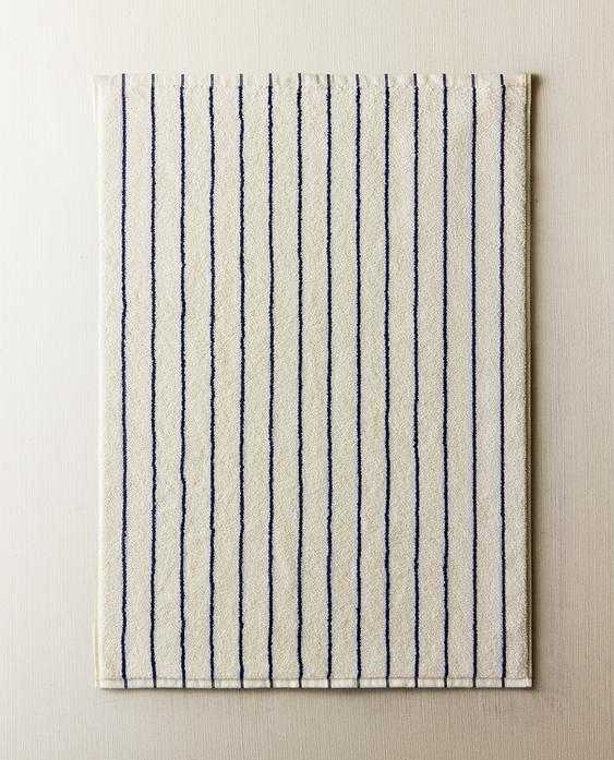 COLOURED STRIPE BATH MAT COLOURED STRIPE BATH MAT