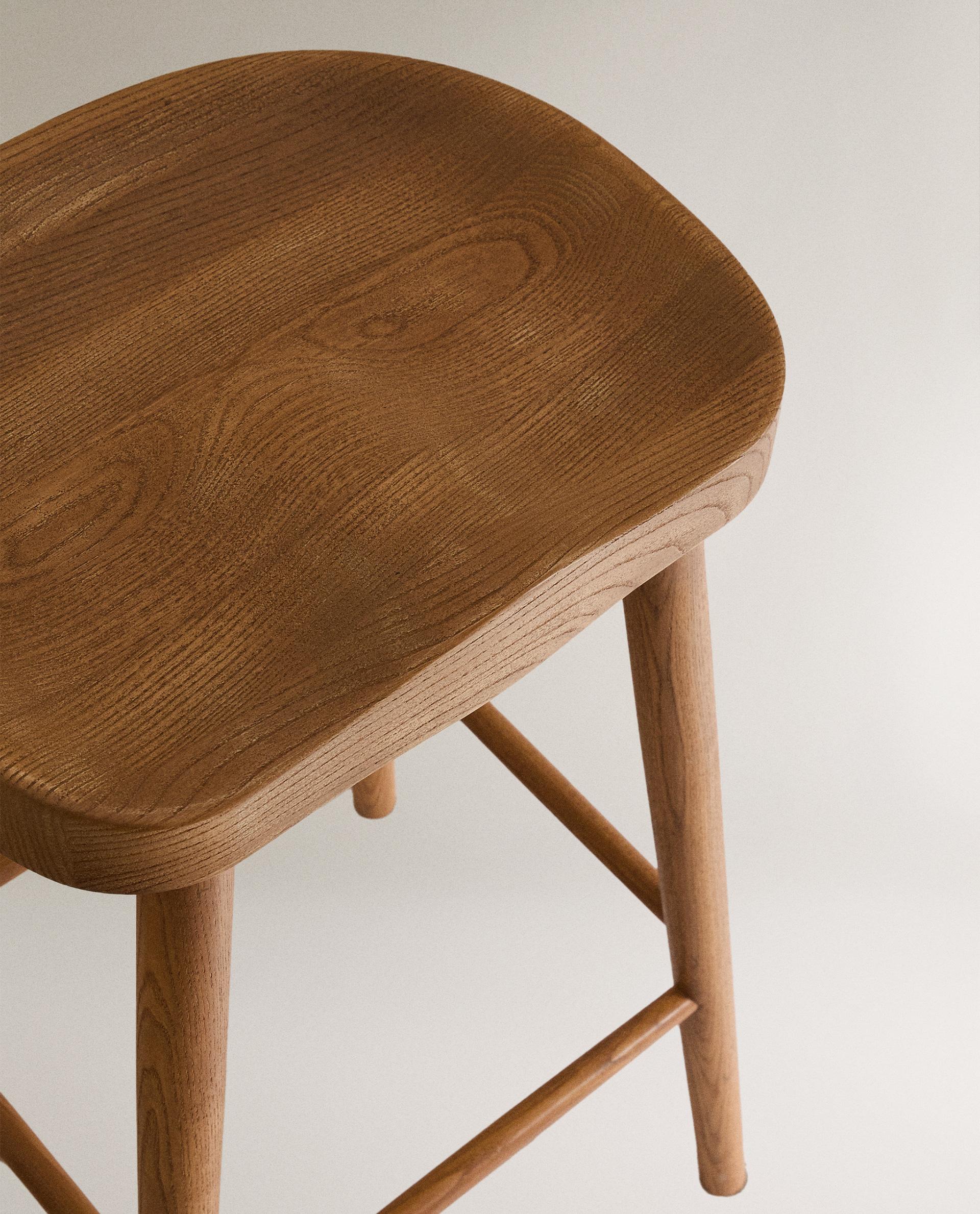 ASH WOOD STOOL product thumbnail 2