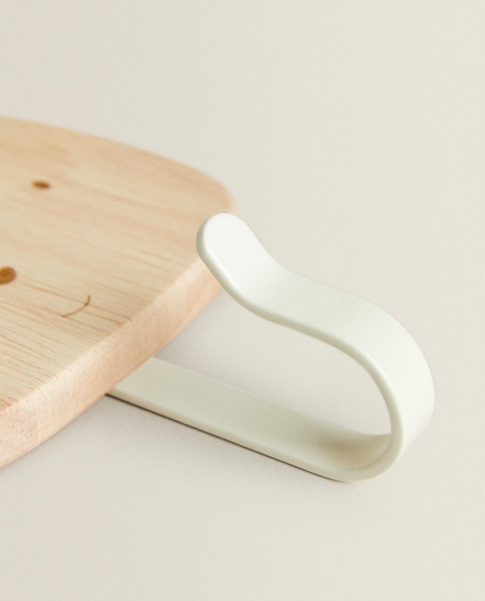 KIDS' BEAR HOOK product thumbnail 8