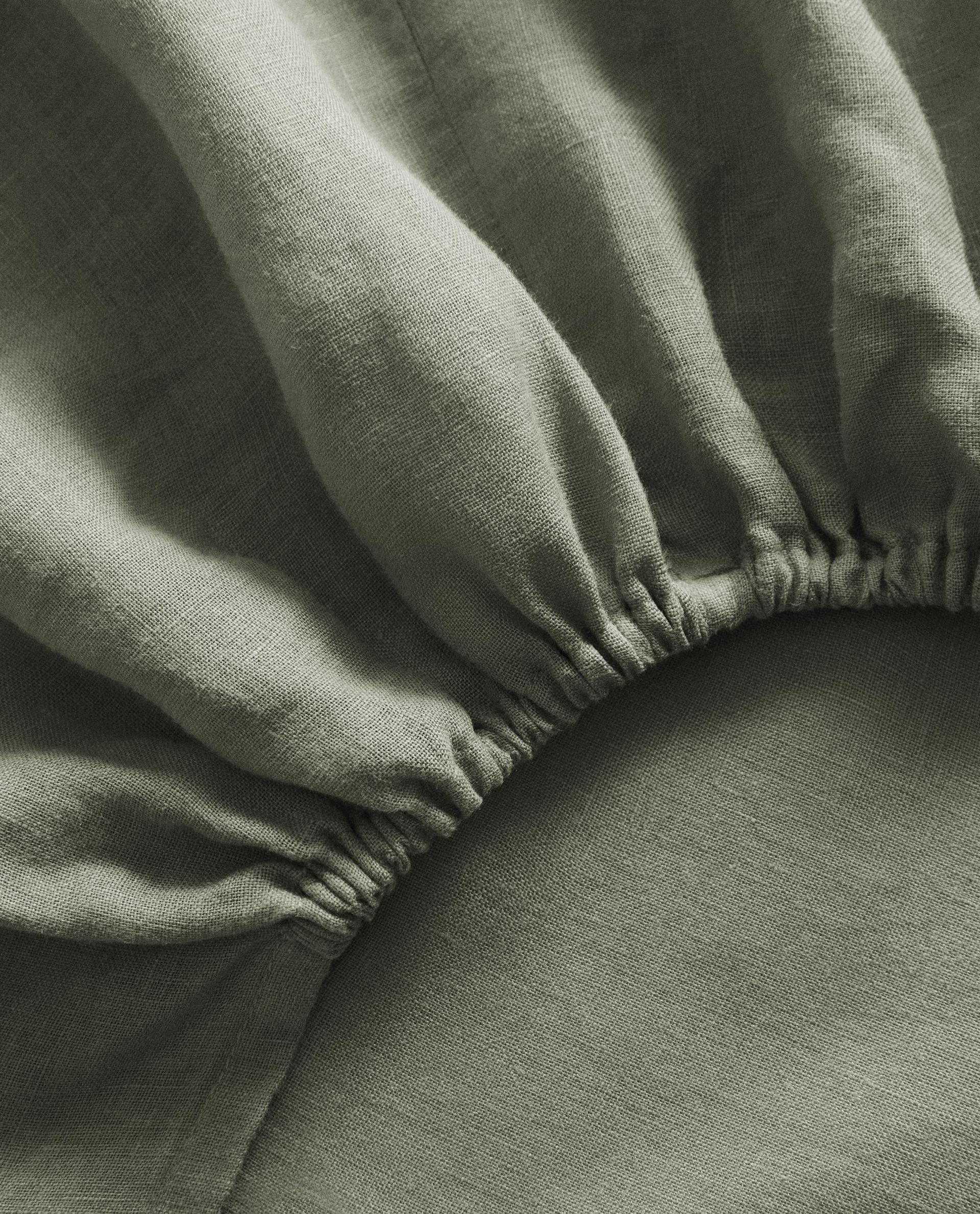 (GRAMSGEWICHT: 140 g/m2) VERWASSEN LINNEN ONDERLAKEN (GRAMSGEWICHT: 140 g/m2) VERWASSEN LINNEN ONDERLAKEN