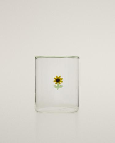 ΠΟΤΗΡΙ ΑΠΟ ΒΟΡΙΟΠΥΡΙΤΙΚΟ ΓΥΑΛΙ ΜΕ ΗΛΙΑΝΘΟ