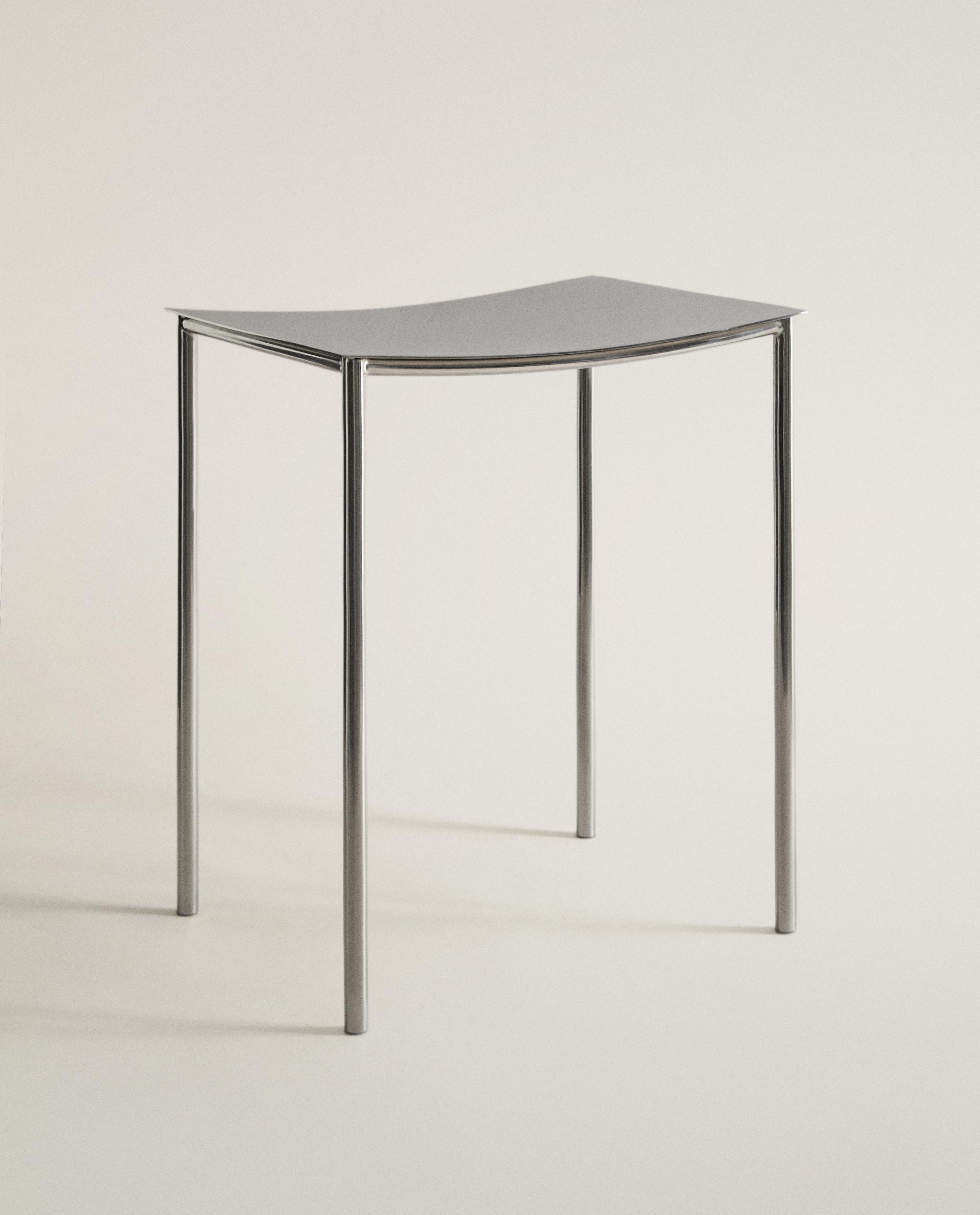 TABOURET EN ACIER INOXYDABLE — Zara Home