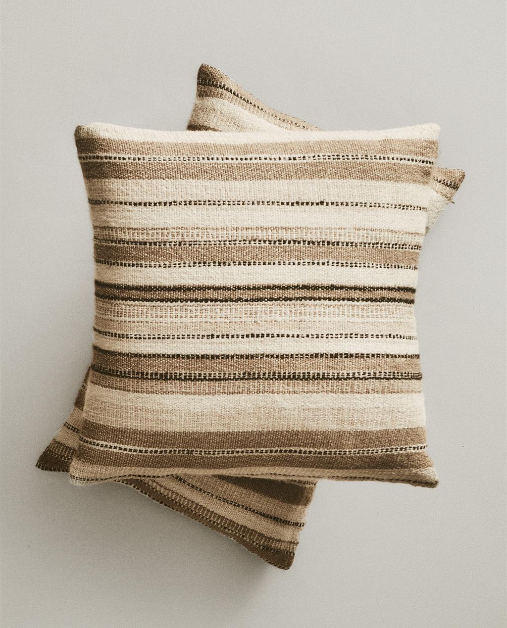 STRIPED CUSHION COVER