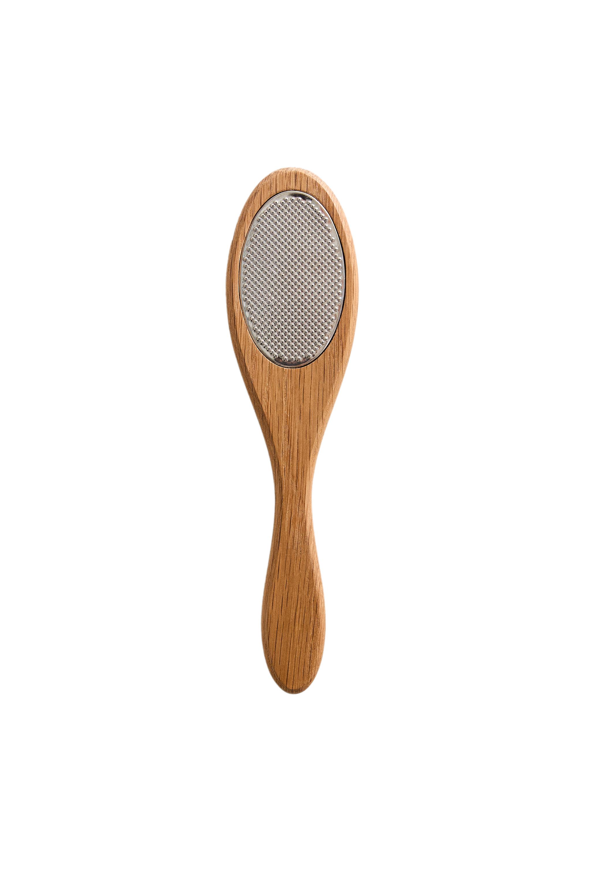 FOOT EXFOLIATOR WITH WOODEN HANDLE product thumbnail 6