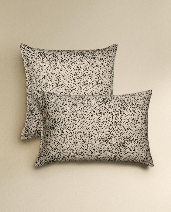 FRONHA DE TRAVESSEIRO COM ESTAMPADO ANIMAL PRINT