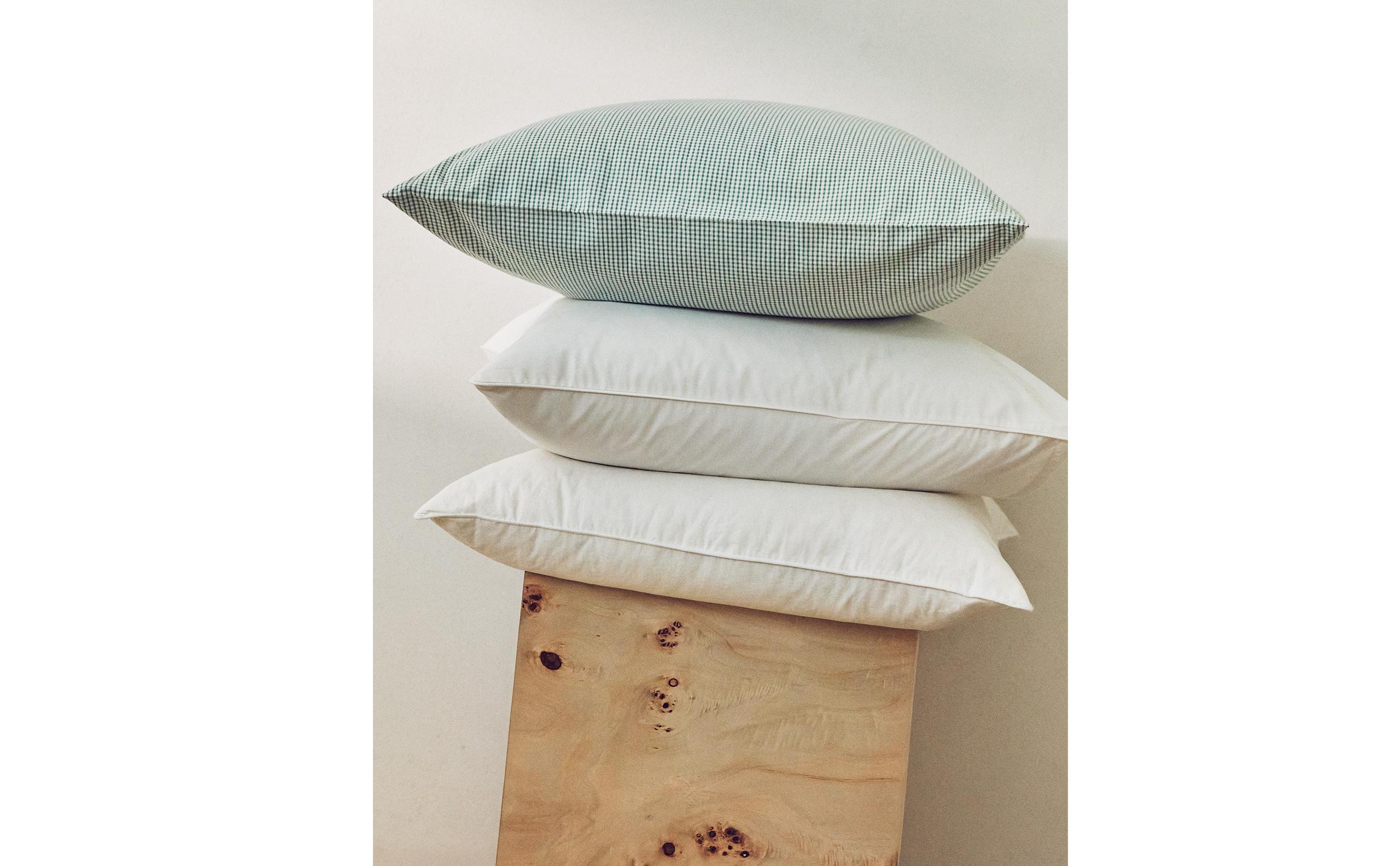 CHECK SEERSUCKER PILLOWCASE product thumbnail 2