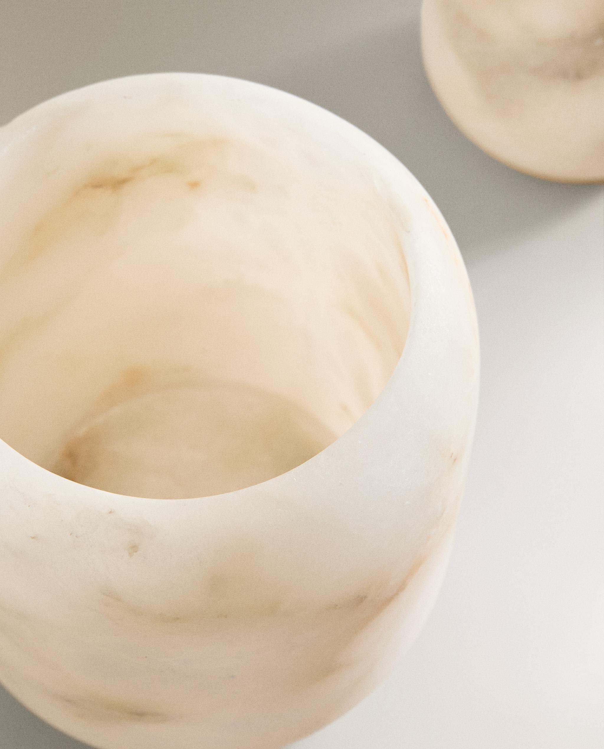 ALABASTER TEALIGHT HOLDER product thumbnail 7