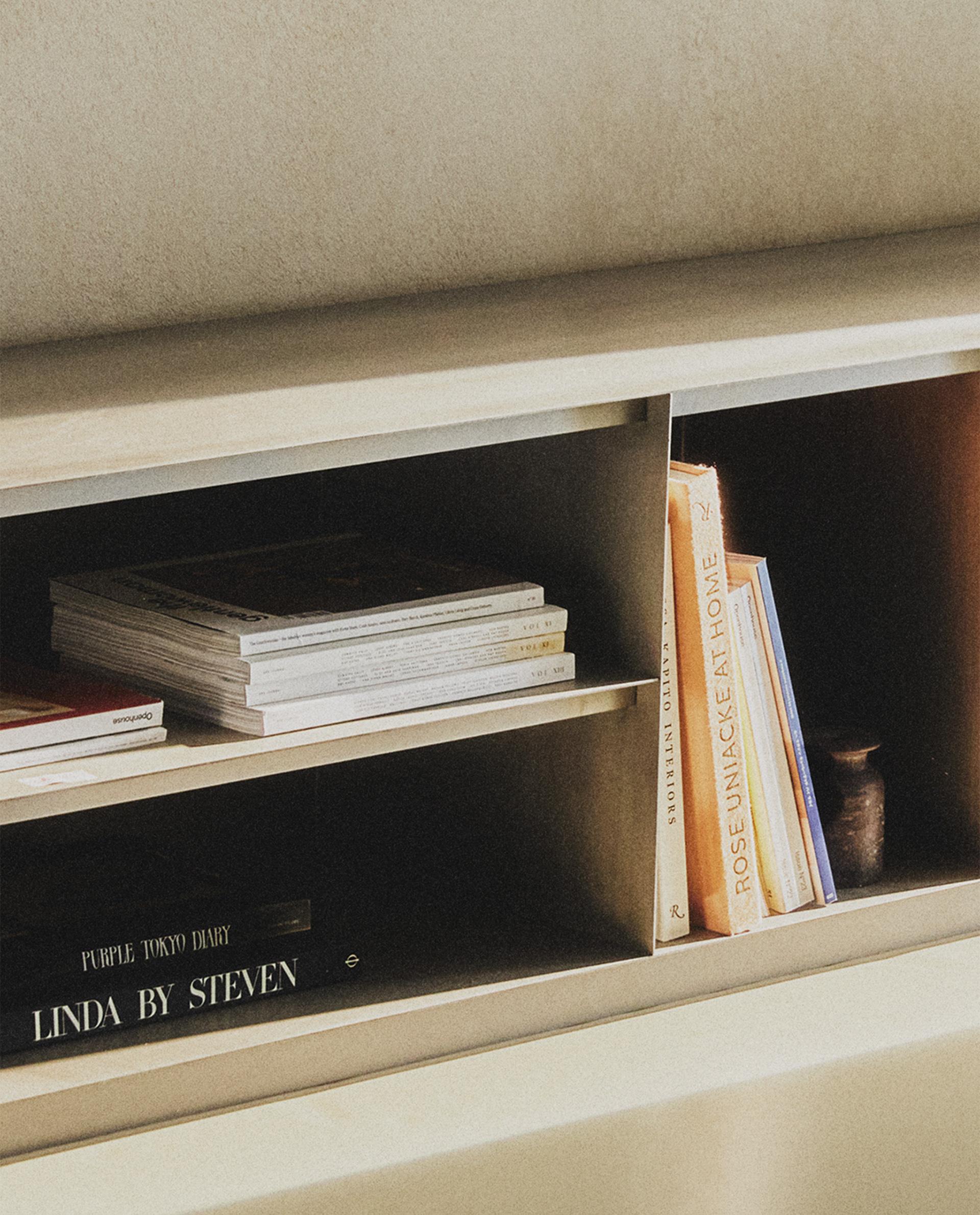 Stainless Steel Console Unit | Durable & Stylish