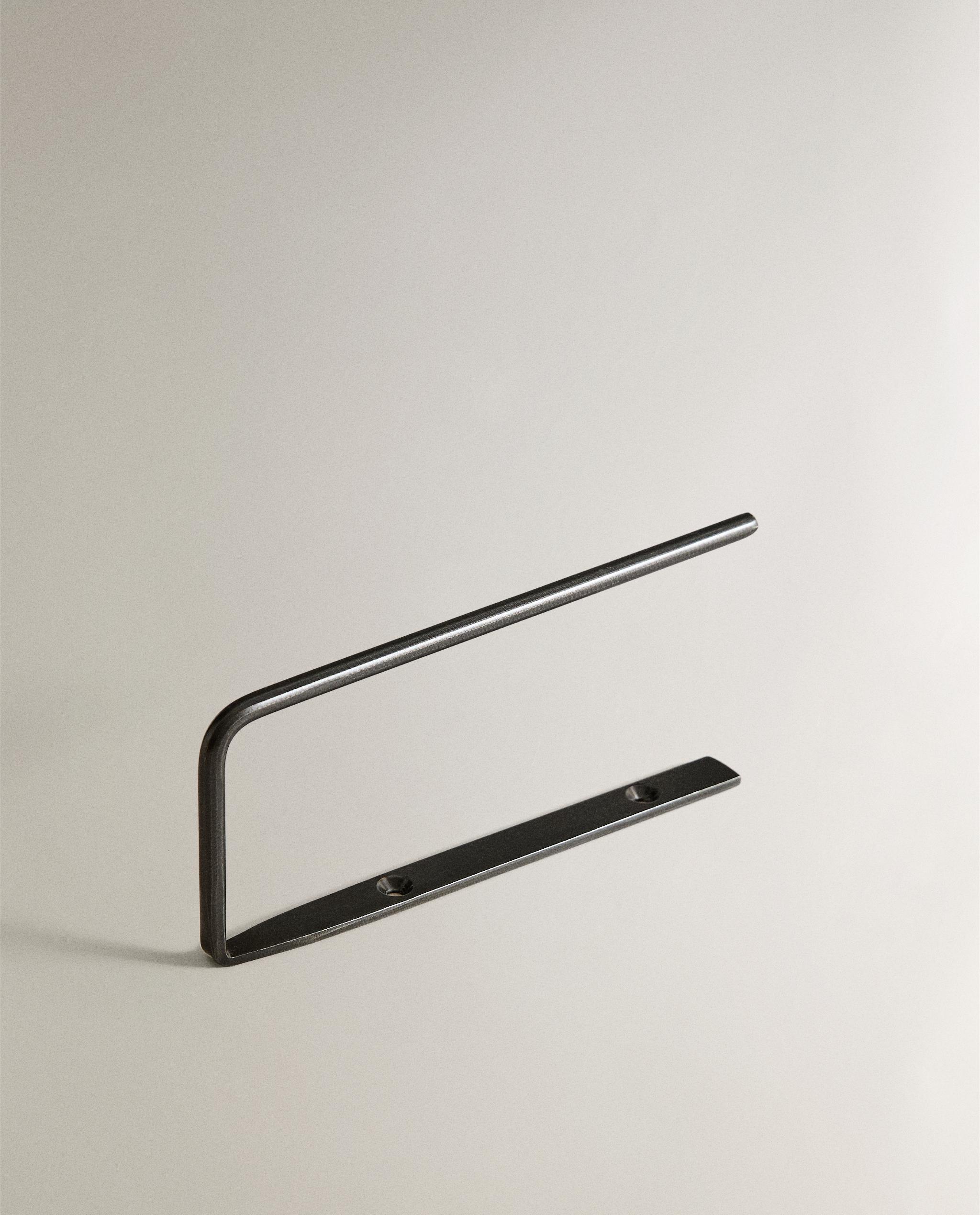 DARK METAL TOILET PAPER HOLDER product thumbnail 3