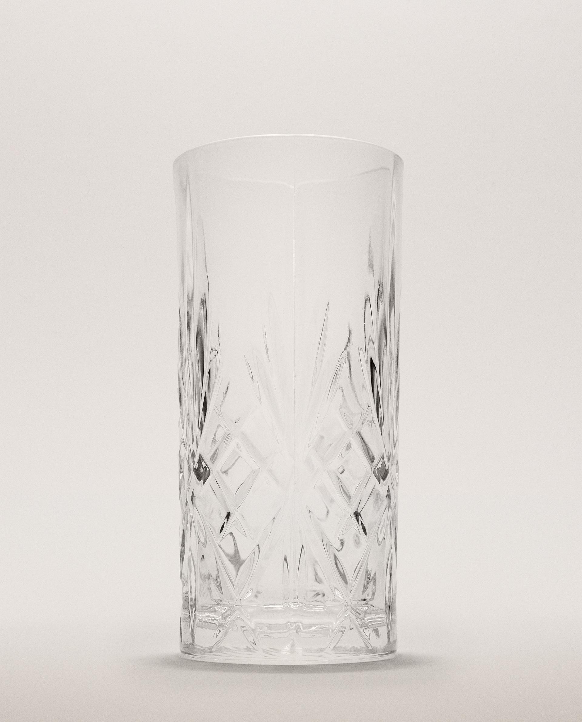 TALL GLASS WITH RAISED DESIGN TALL GLASS WITH RAISED DESIGN