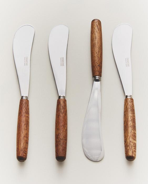 PACK COUTEAUX À BEURRE EN BOIS (LOT DE 4)