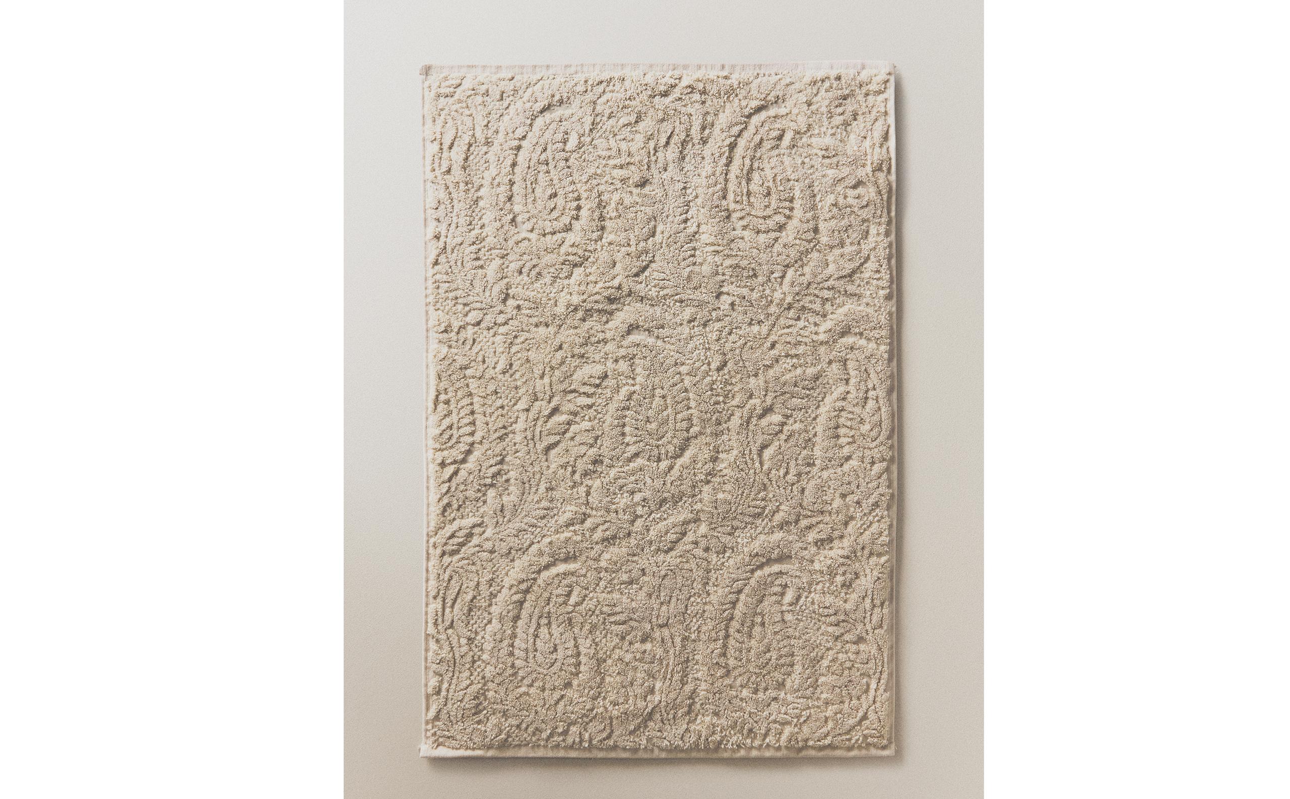 PAISLEY JACQUARD BATH MAT product thumbnail 11