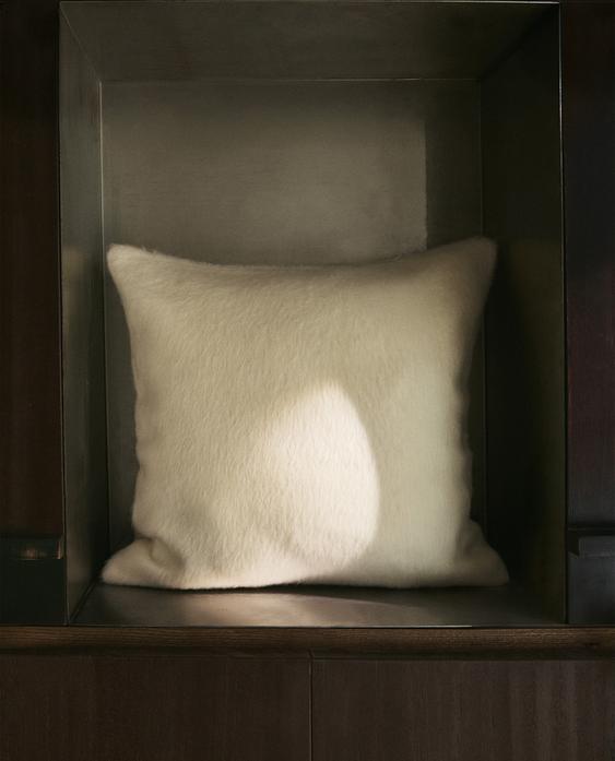 AVIŲ IR ALPAKŲ VILNOS DEKORATYVINĖS PAGALVĖLĖS UŽVALKALAS