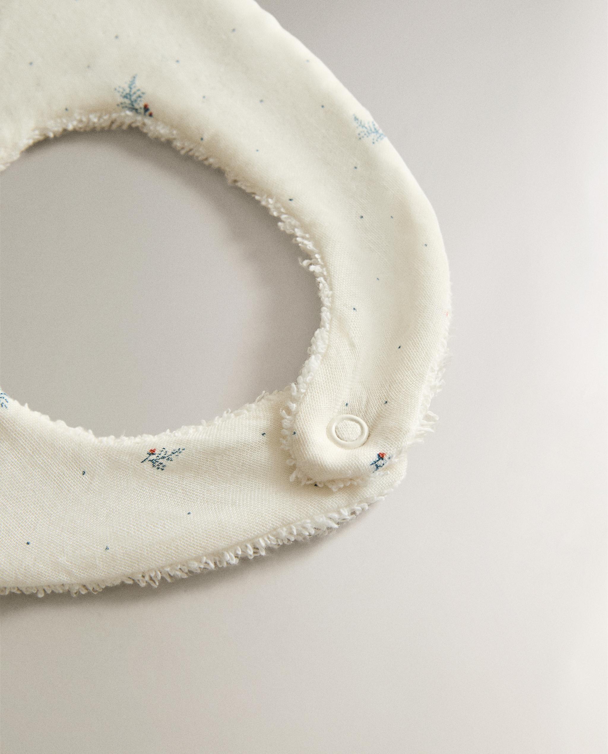 FLORAL BABY BIB product thumbnail 2