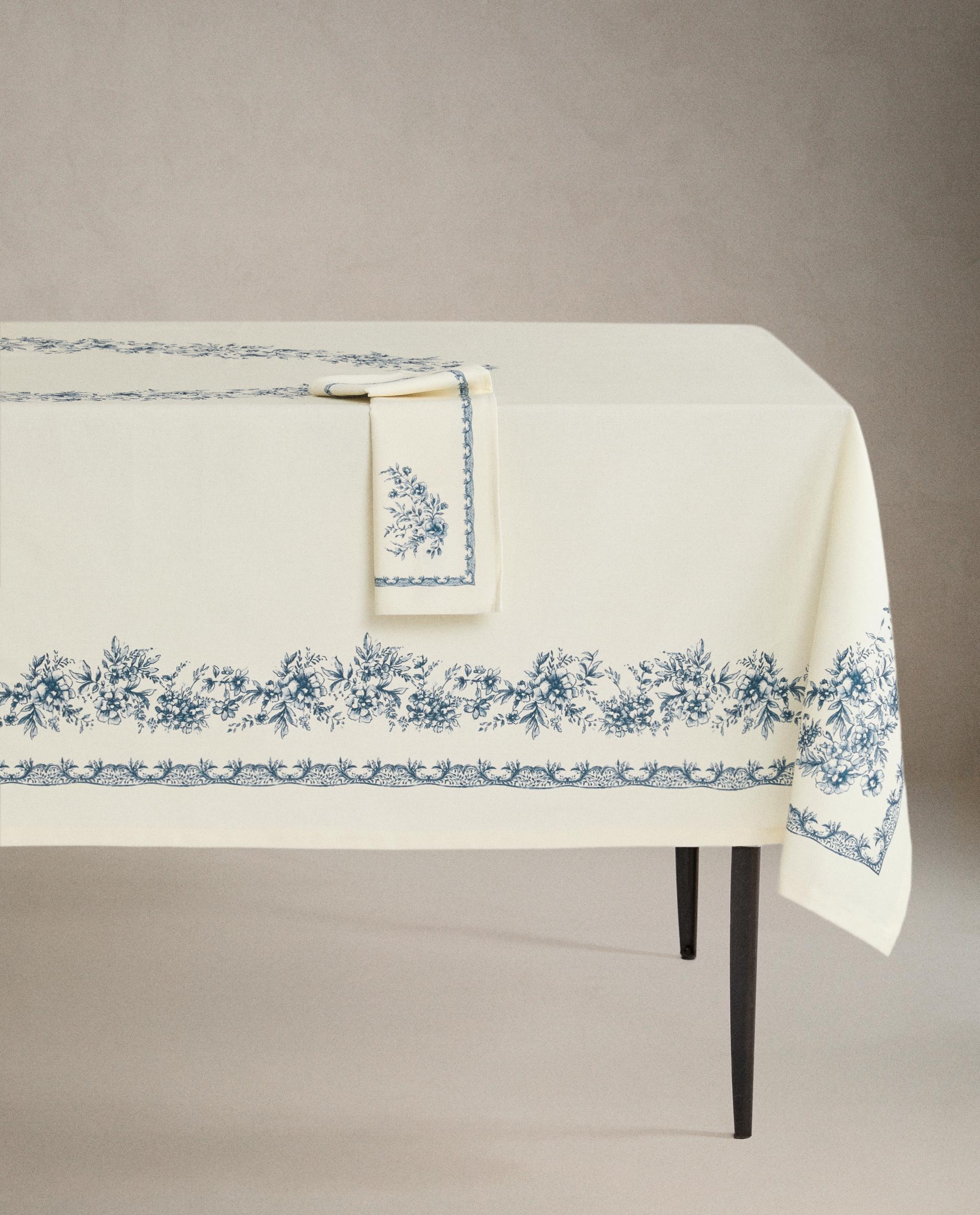 フローラルサテン テーブルクロス | Zara Home 日本/Japan