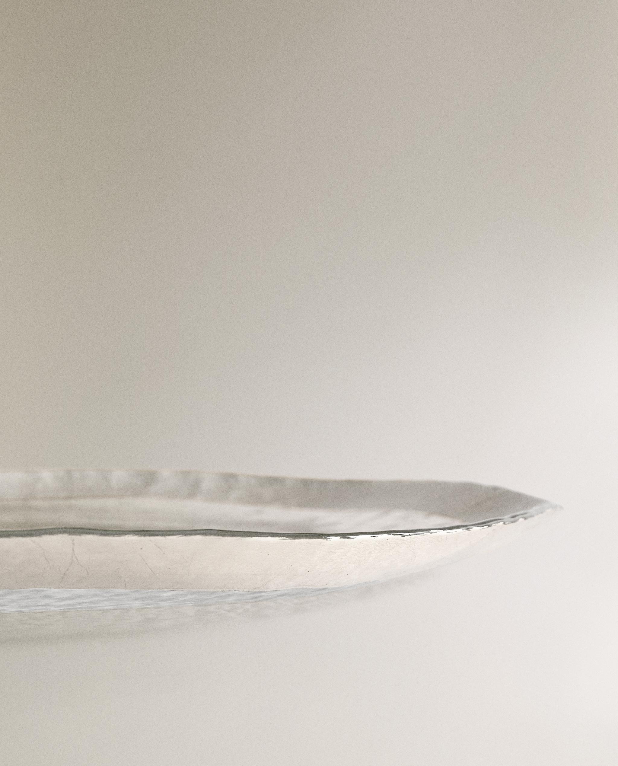 GLASS SERVICE PLATE WITH RIM product thumbnail 7