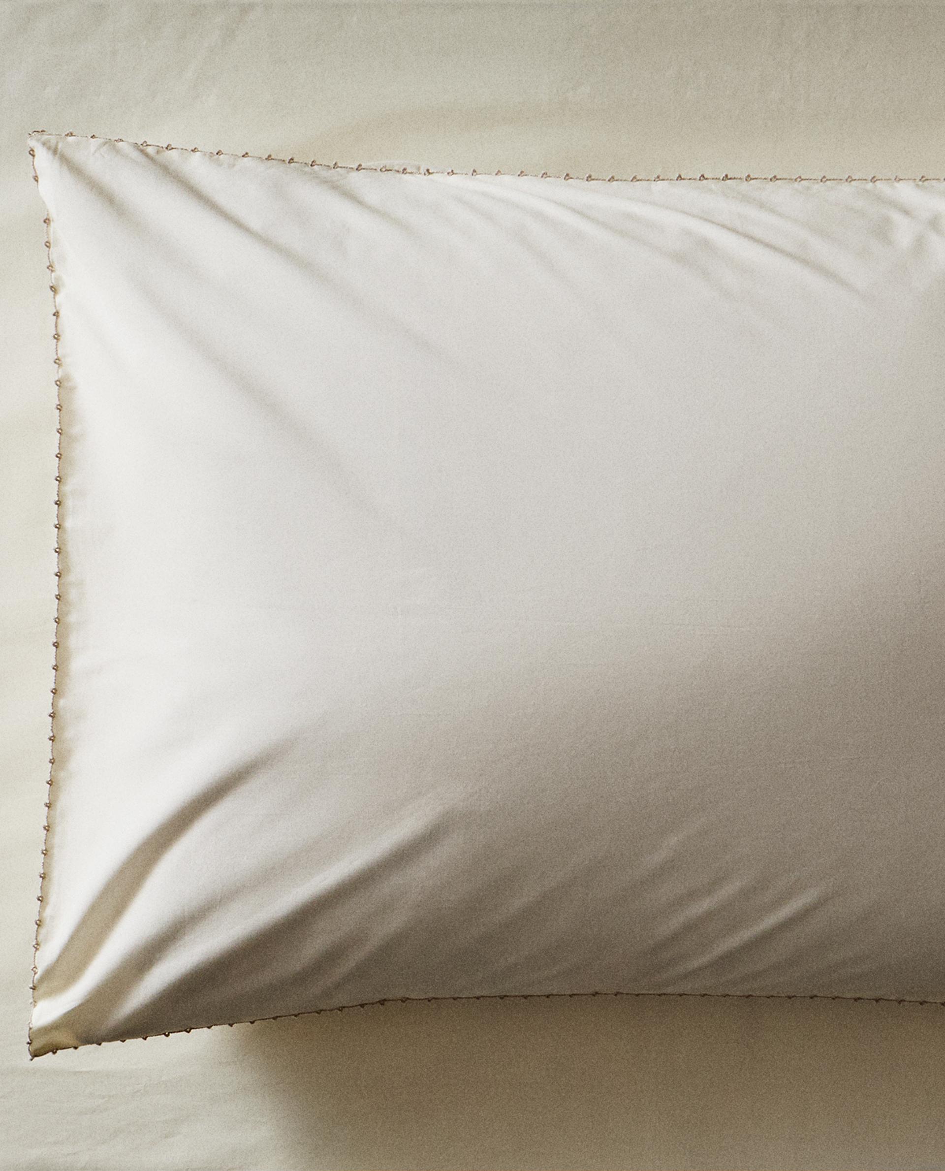 縁取り刺繍入り トップシーツ | Zara Home 日本/Japan