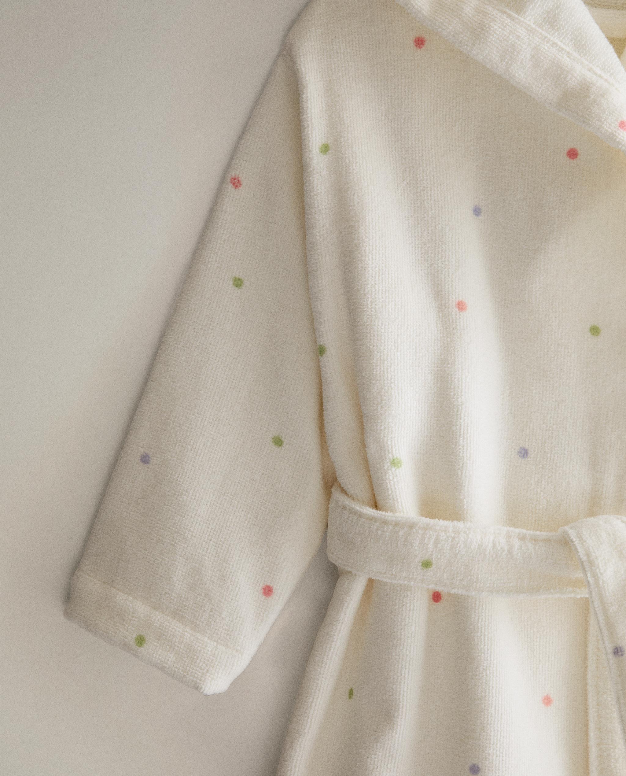 KIDS' VELOUR POLKA DOT BATHROBE product thumbnail 12