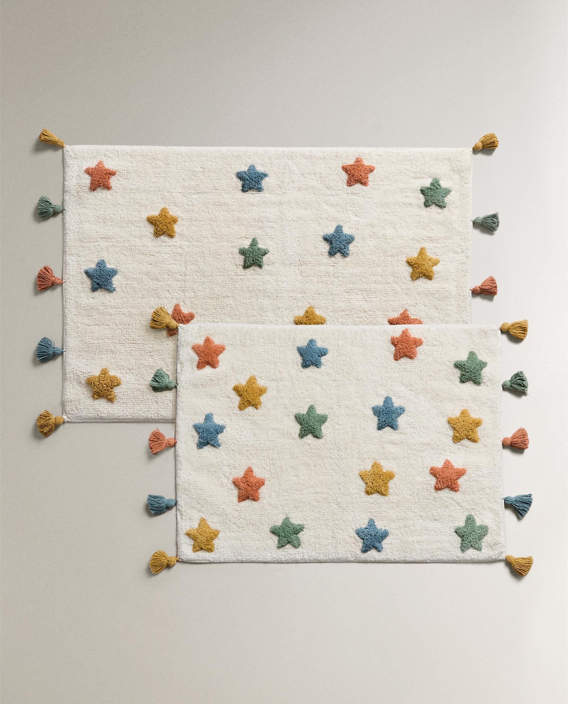 KIDS' BATH MAT WITH STARS KIDS' BATH MAT WITH STARS