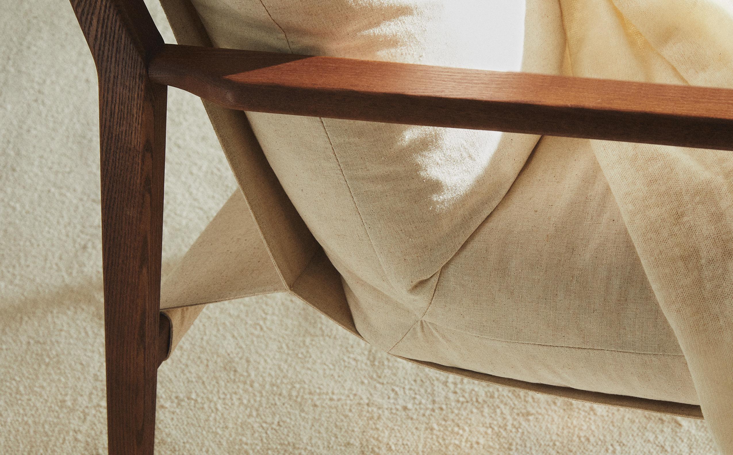 WOODEN ARMCHAIR WITH REMOVABLE CUSHION