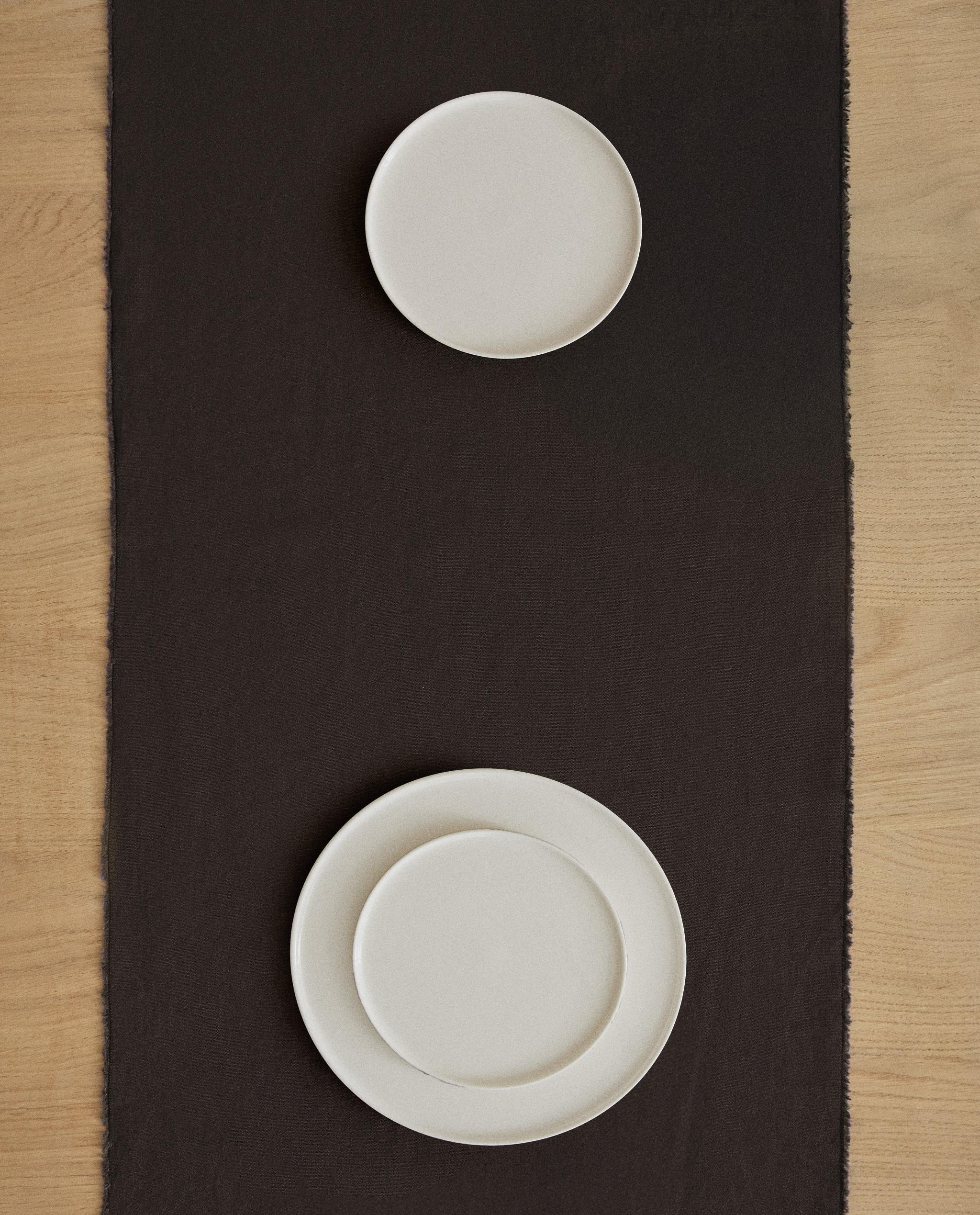 TABLE RUNNER 01 product thumbnail 9