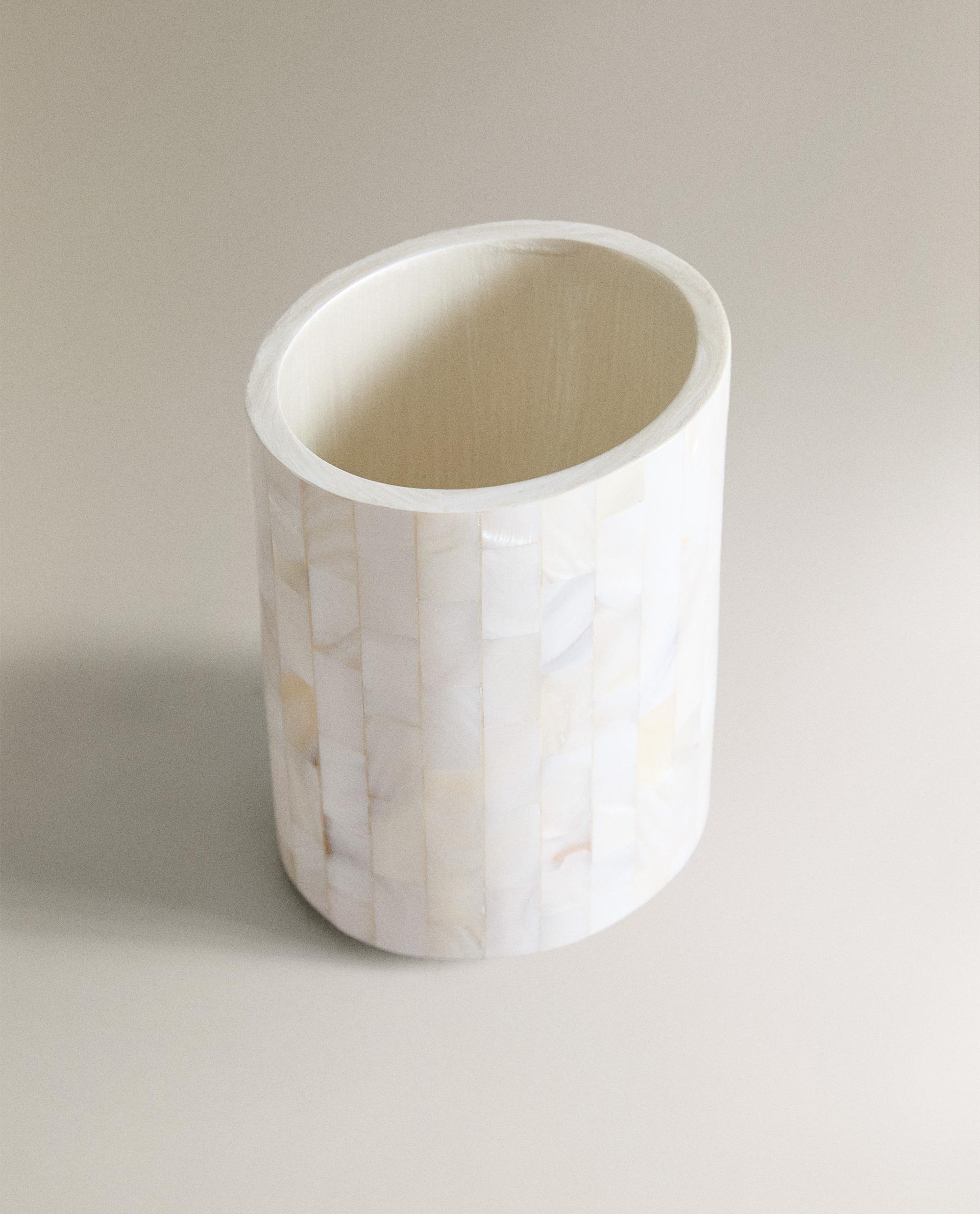 MOTHER-OF-PEARL BATHROOM SET product thumbnail 12