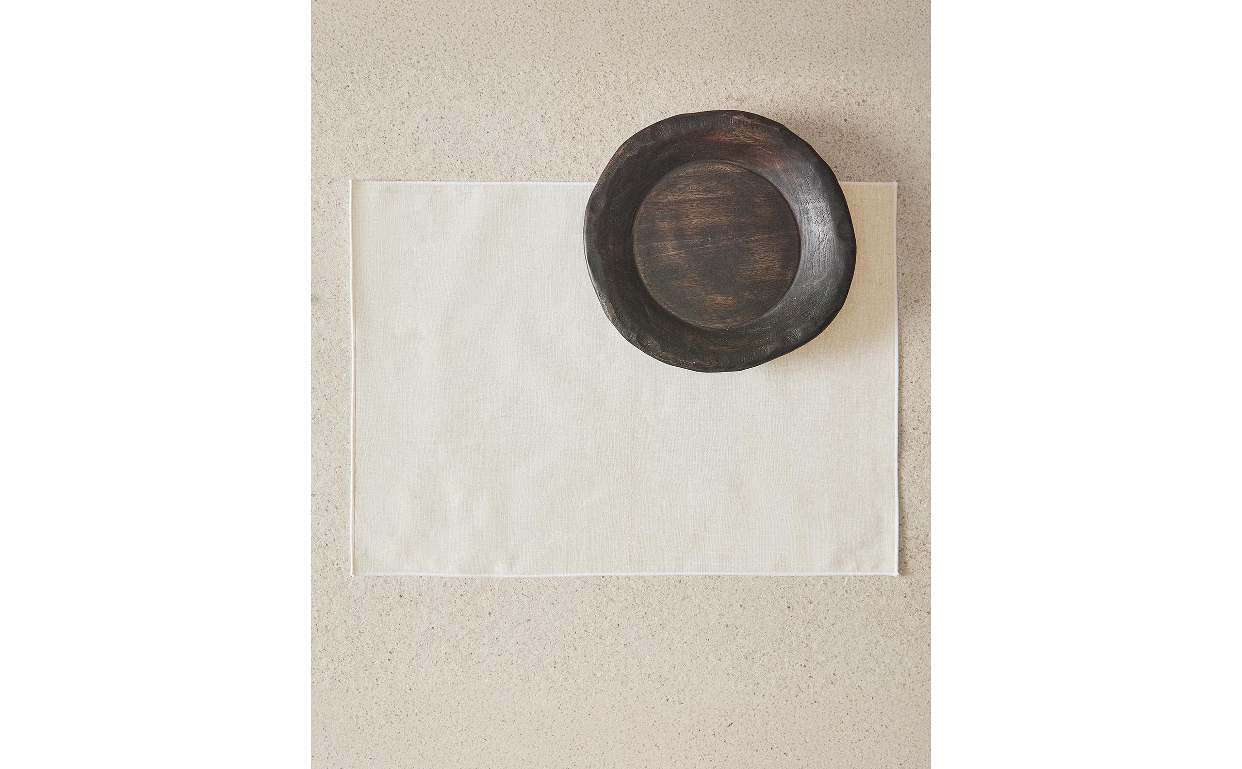 オーバーロック 樹脂加工 ランチョンマット | Zara Home 日本/Japan