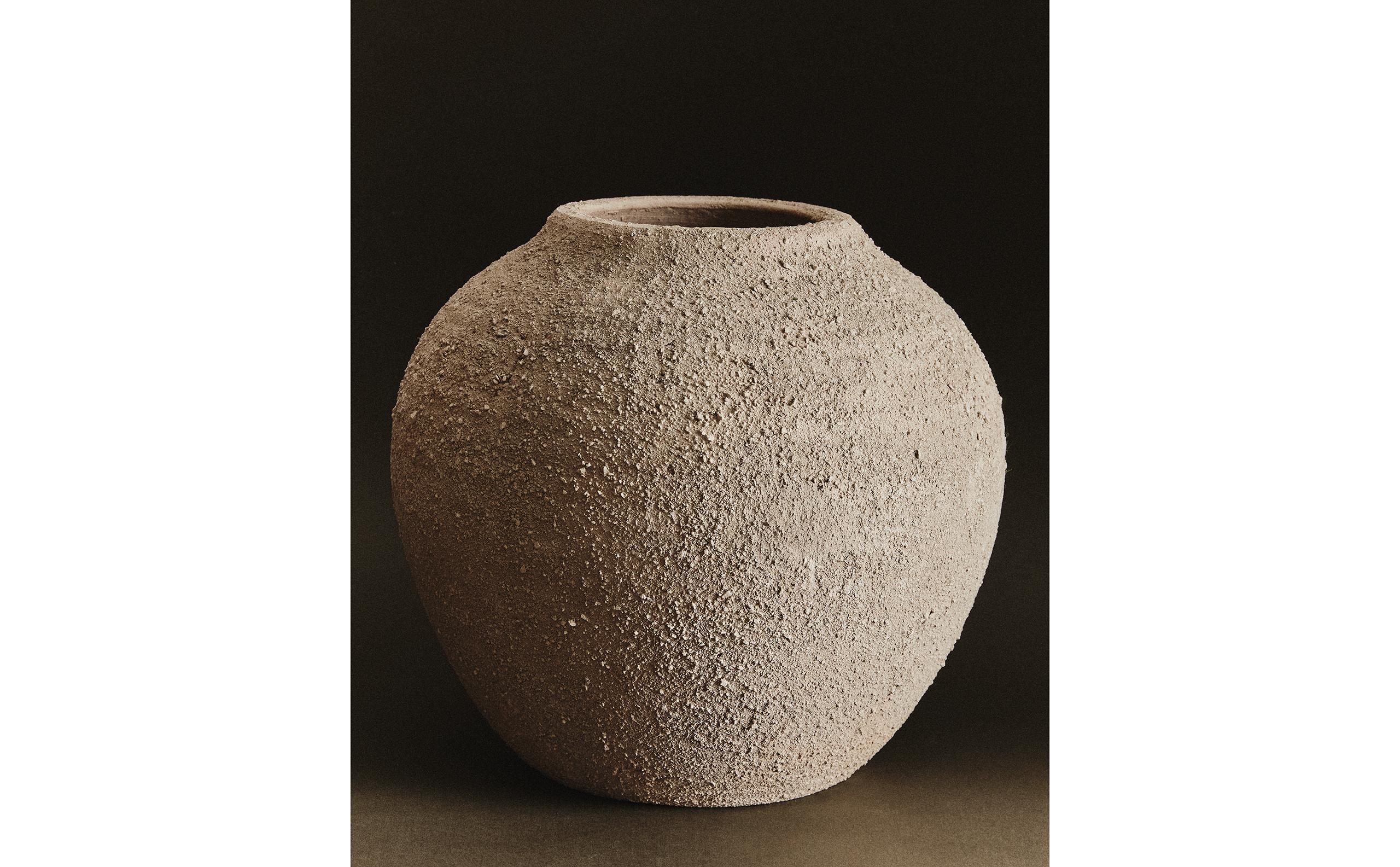CERAMIC VASE | Zara Home United States of America