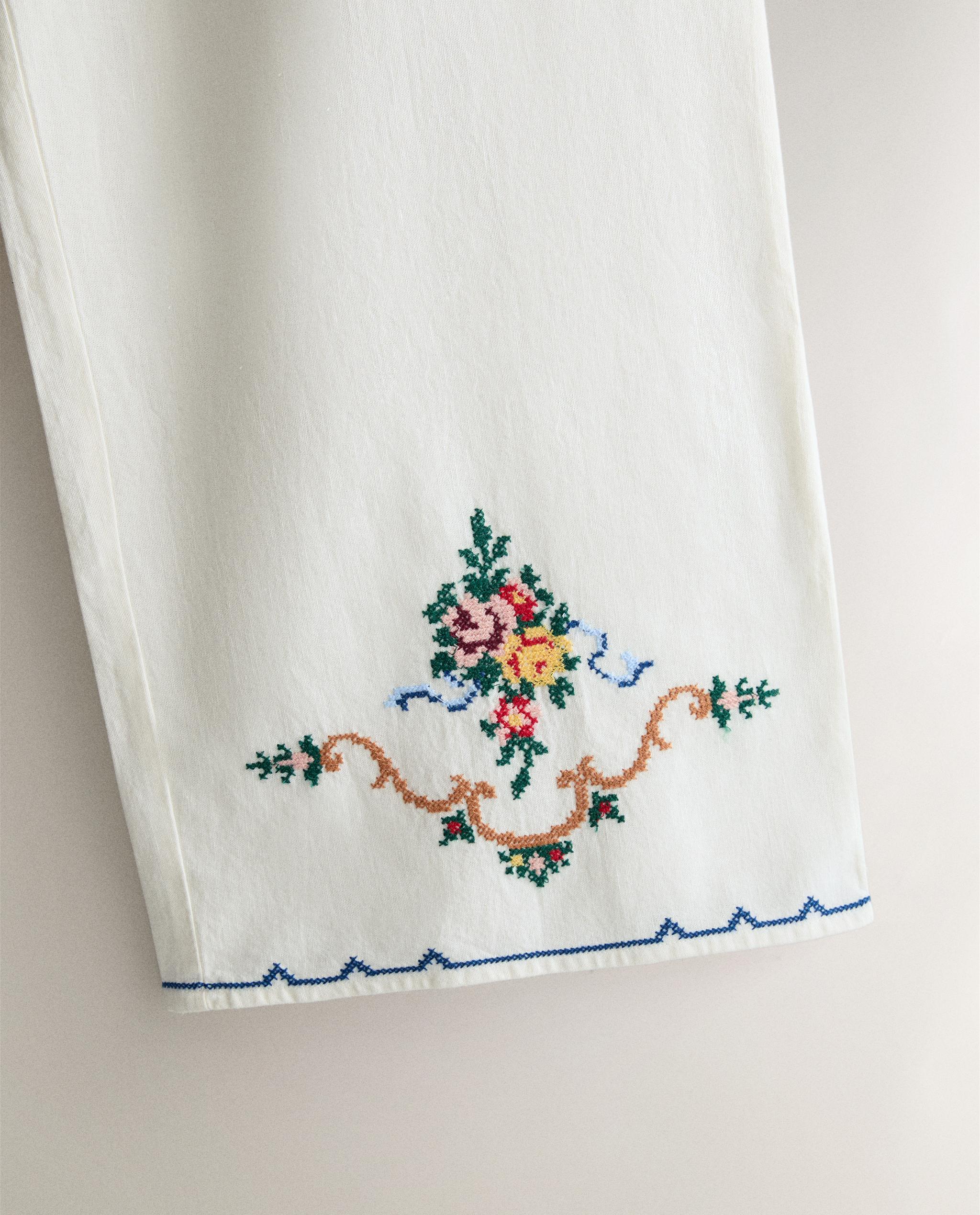 EMBROIDERED LINEN-COTTON BLEND TROUSERS product thumbnail 4