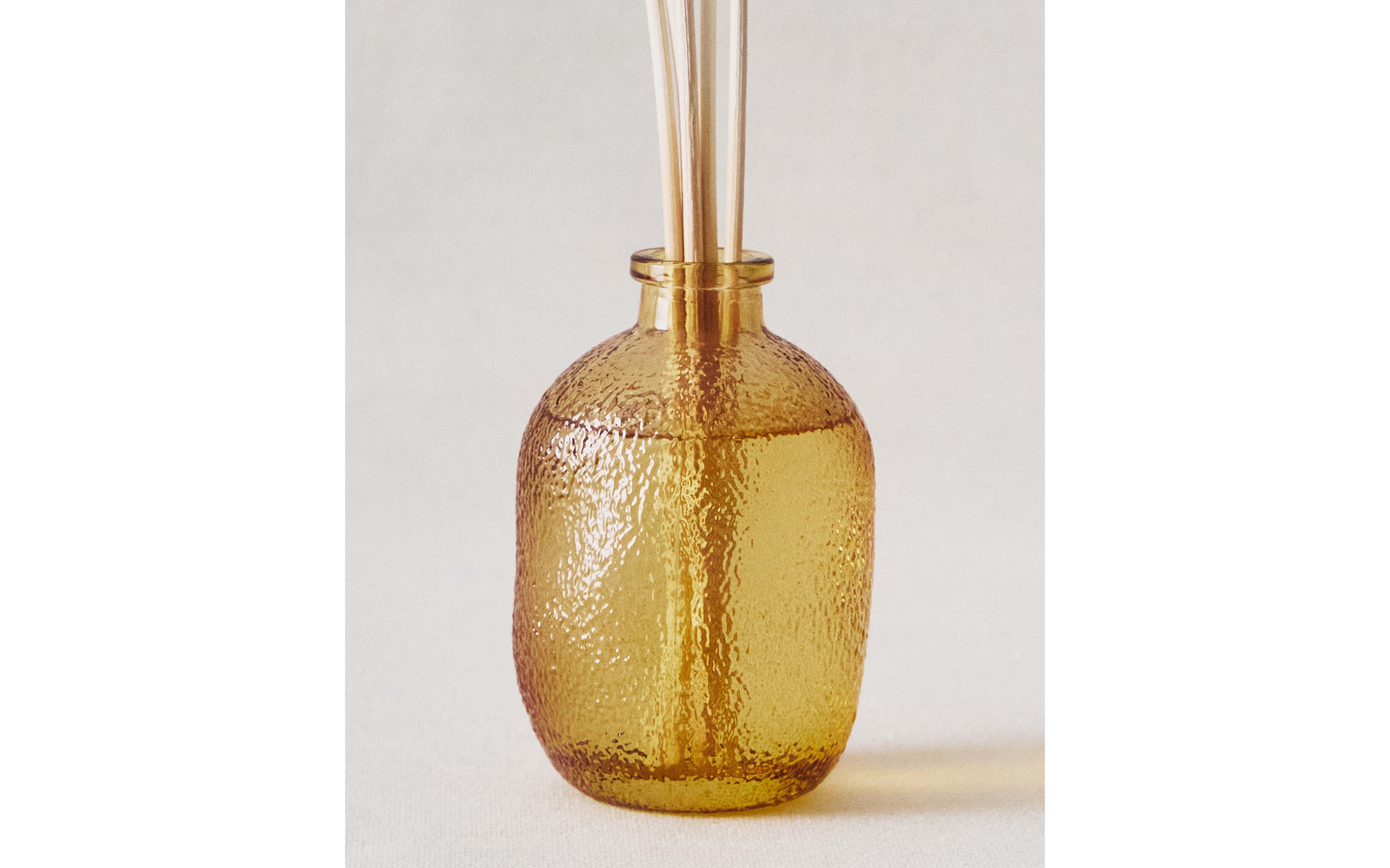 180 ML) リードディフューザー FLEUR DE MANDARINE | Zara Home 日本/Japan