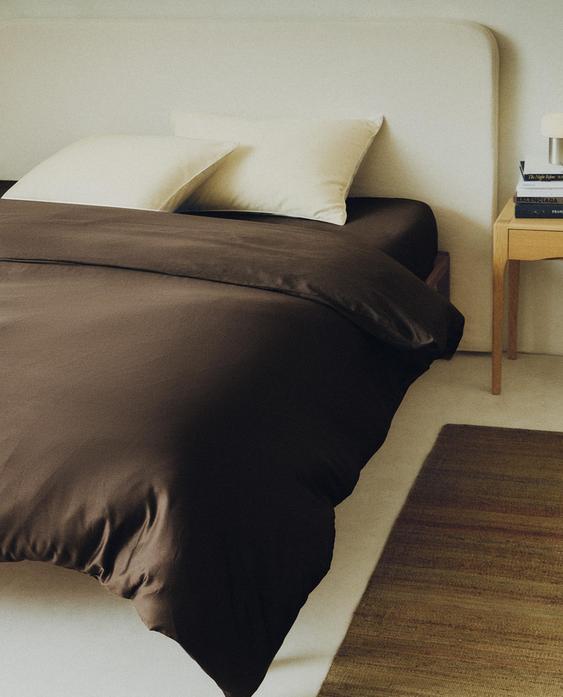 غلاف لحاف ساتان (كثافة 300 خيط) غلاف لحاف ساتان (كثافة 300 خيط)