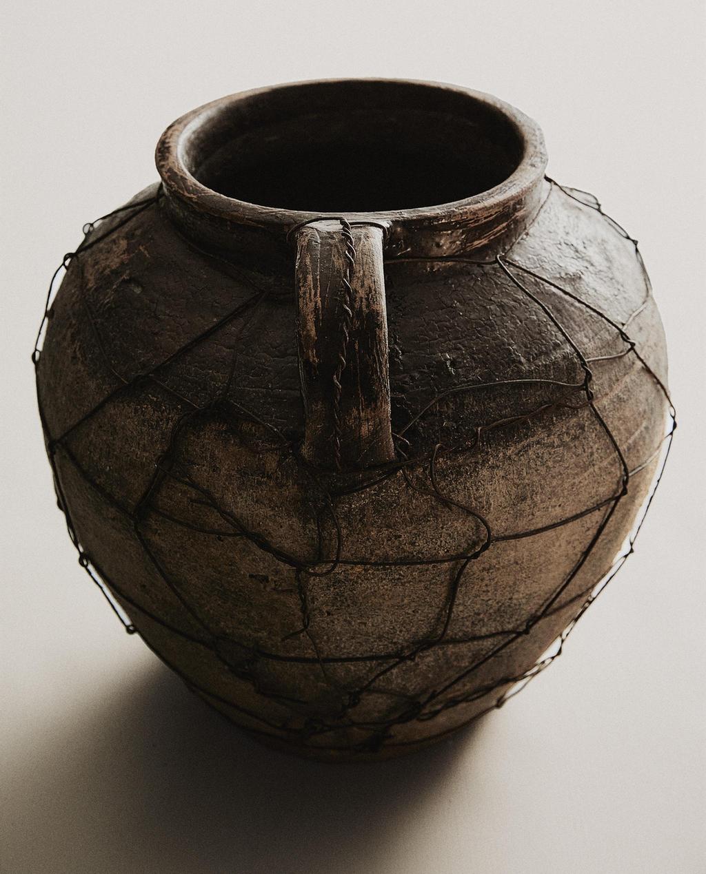 VASE TERRE CUITE GRILLAGÉ
