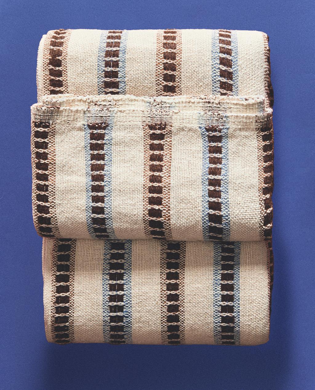 STRIPED LINEN AND COTTON THROW X COLLAGERIE