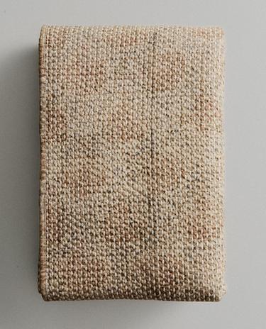 TEXTURED BLANKET