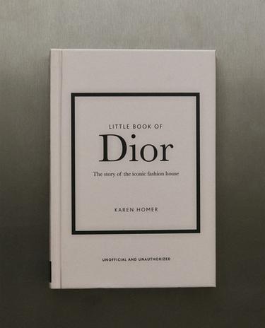 КНИГА «THE LITTLE BOOK OF DIOR» (АНГЛІЙСЬКА)