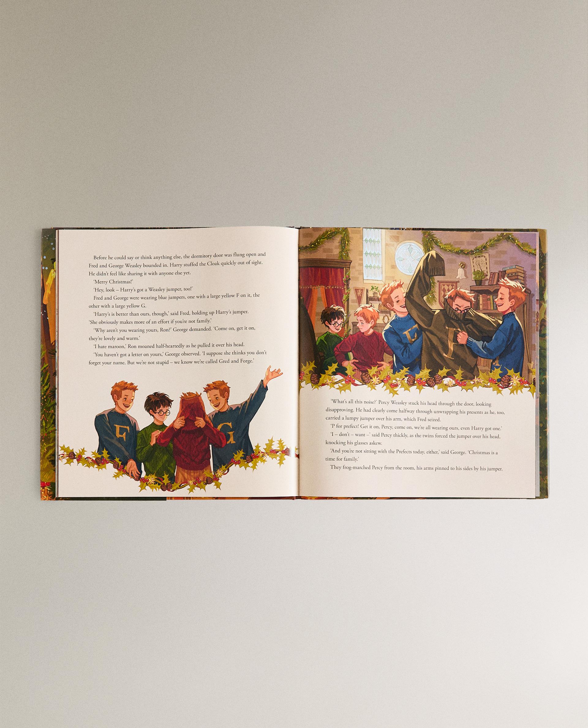 CHRISTMAS AT HOGWARTS CHILDREN'S BOOK