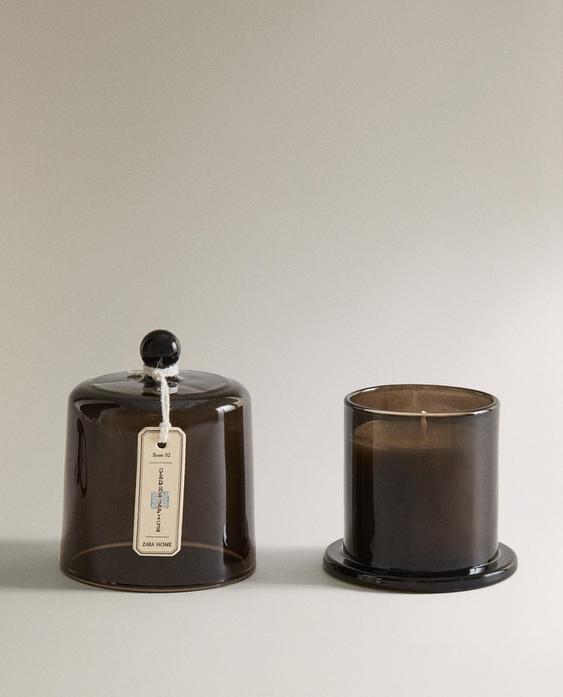 (140 G) CÈDRE ÉPICÉ SCENTED CANDLE