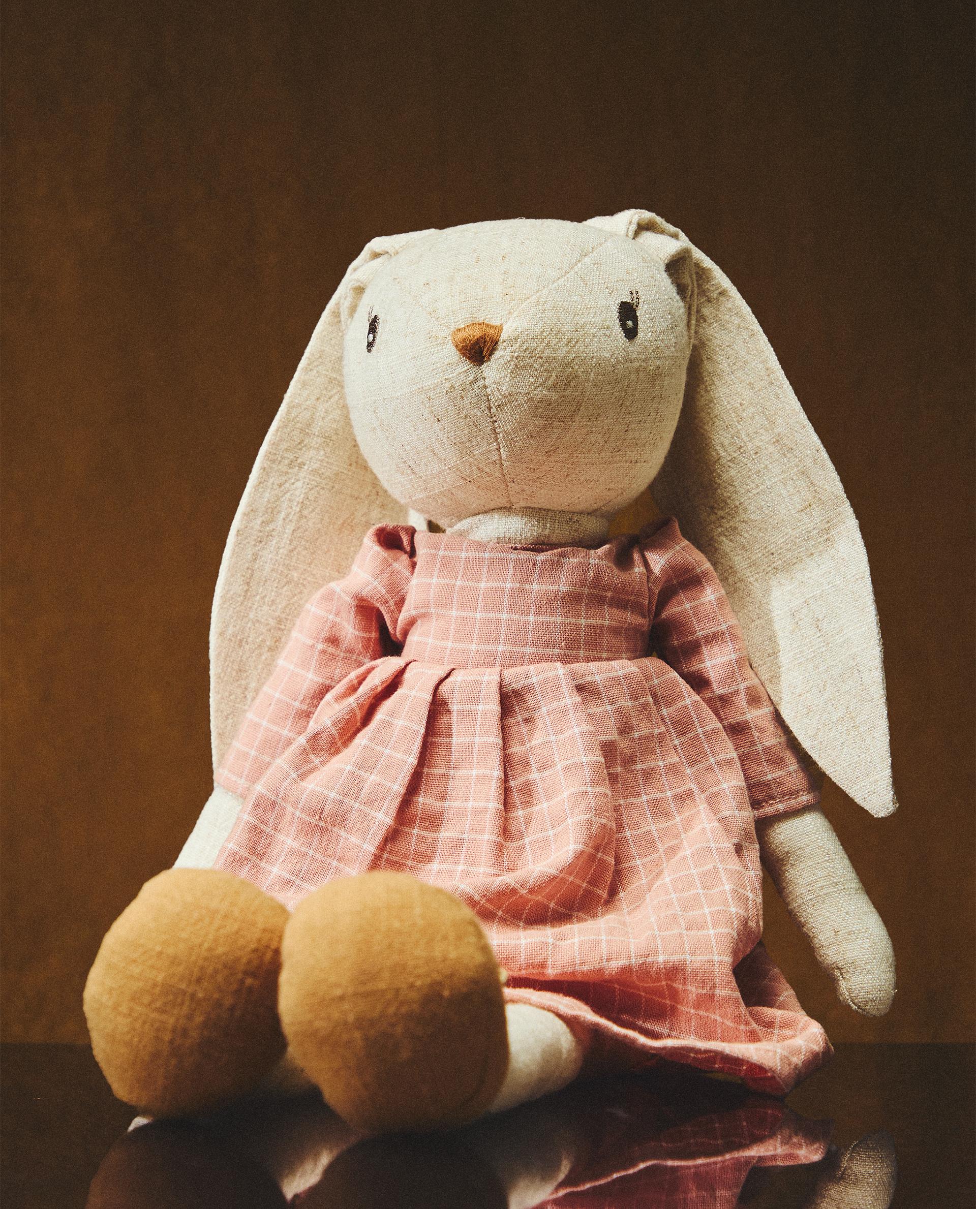 CHILDREN'S BUNNY SOFT TOY