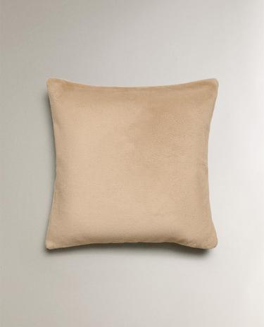 FAUX FUR CUSHION COVER