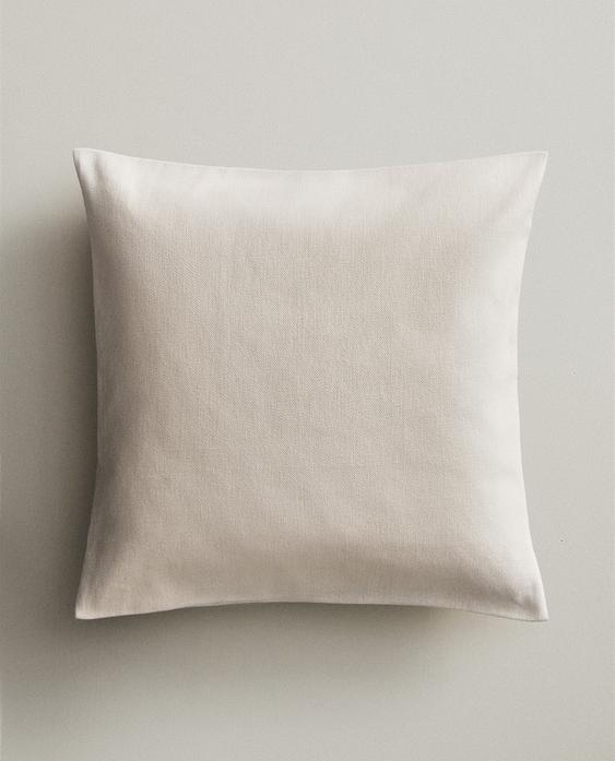 PLAIN CUSHION COVER PLAIN CUSHION COVER