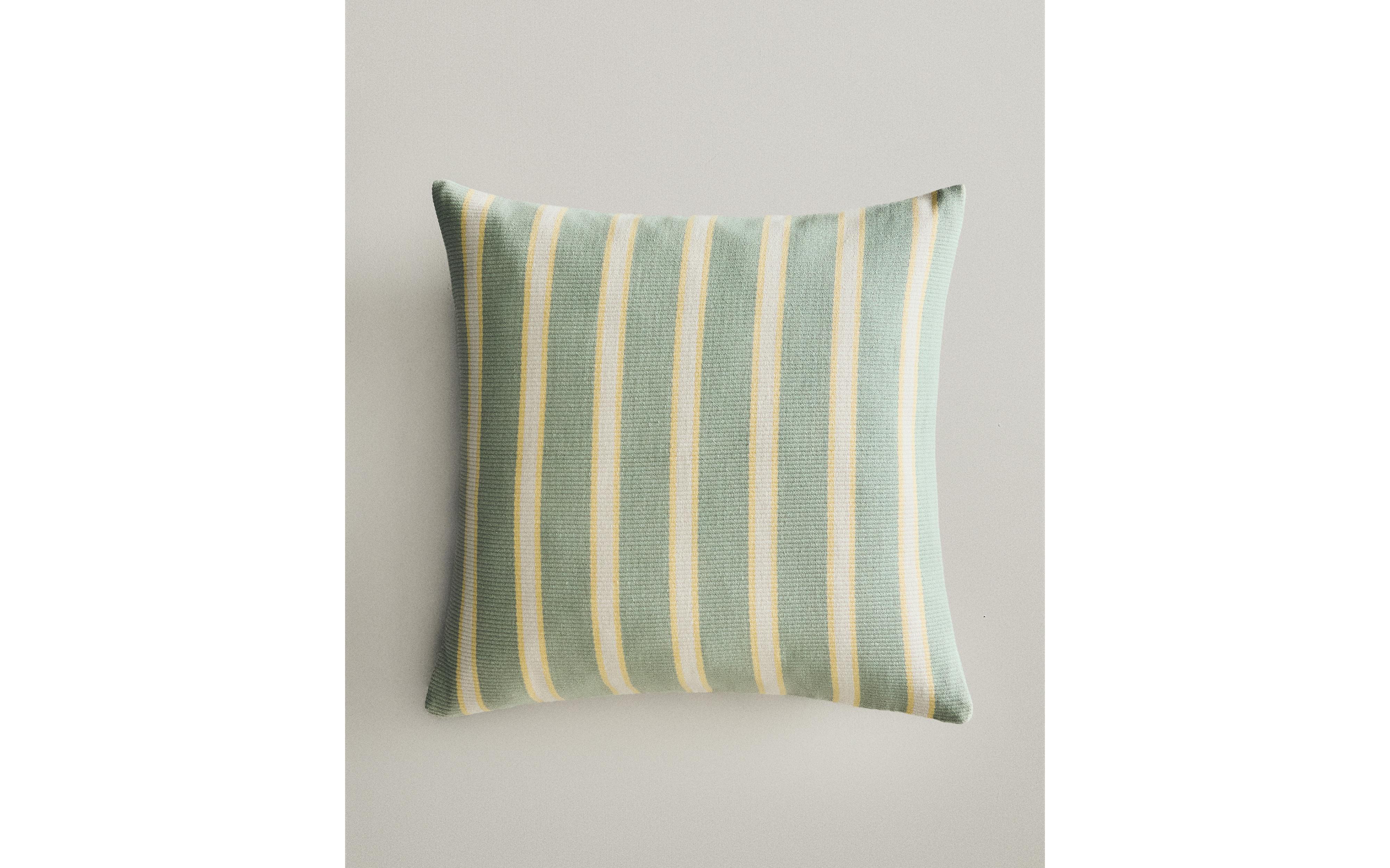 STRIPED CUSHION COVER product thumbnail 2