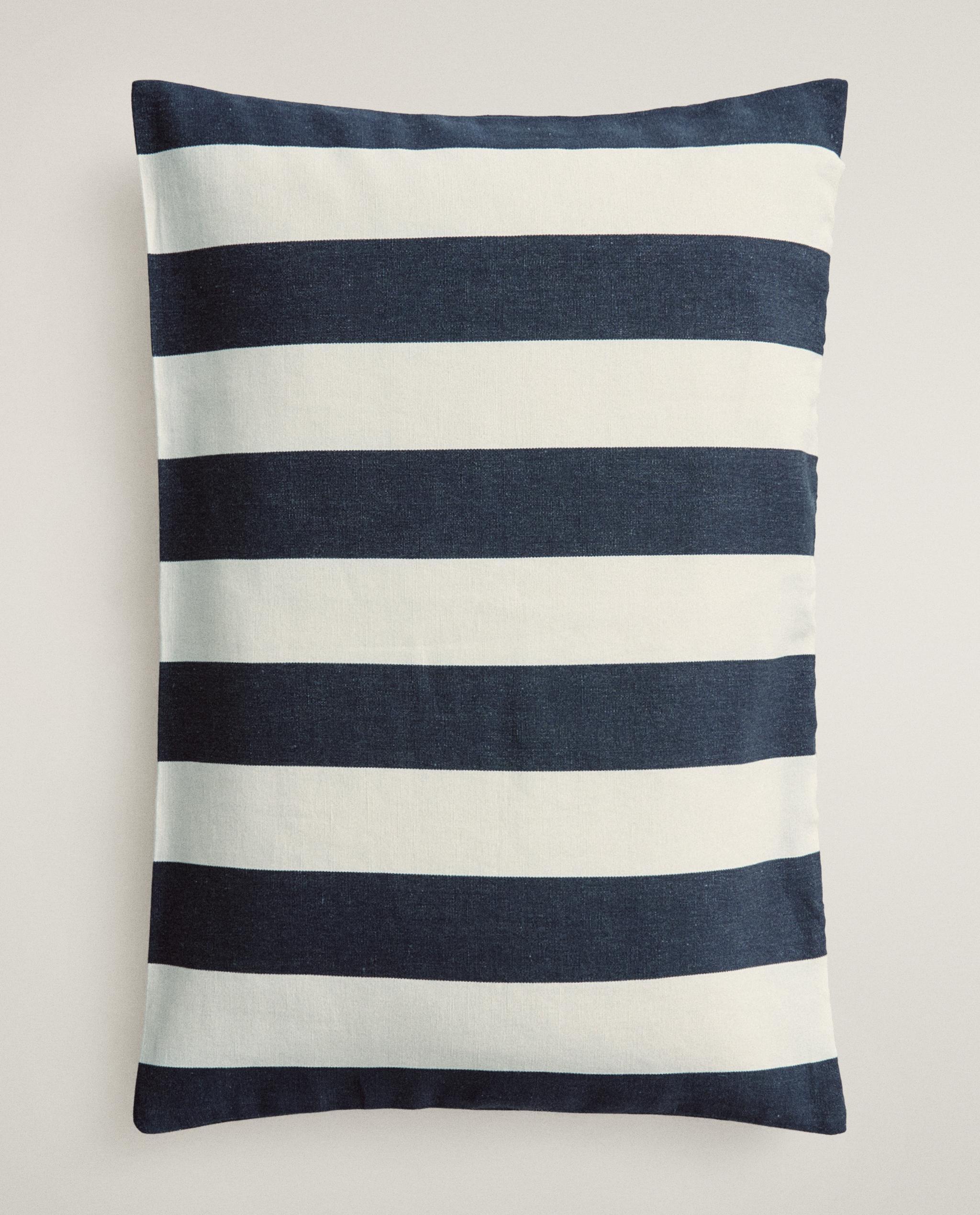 CUSHION COVERS AND VASE product thumbnail 13