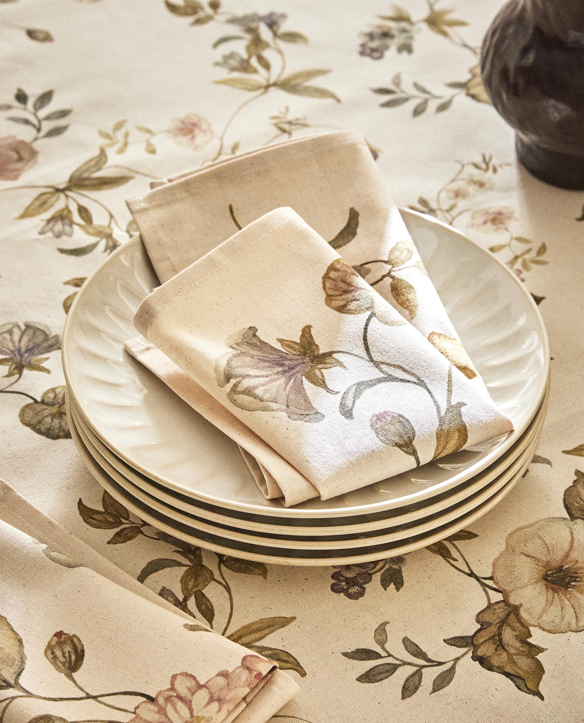 FLORAL PRINT NAPKINS (SET OF 2) Zara Home Κύπρος / Cyprus