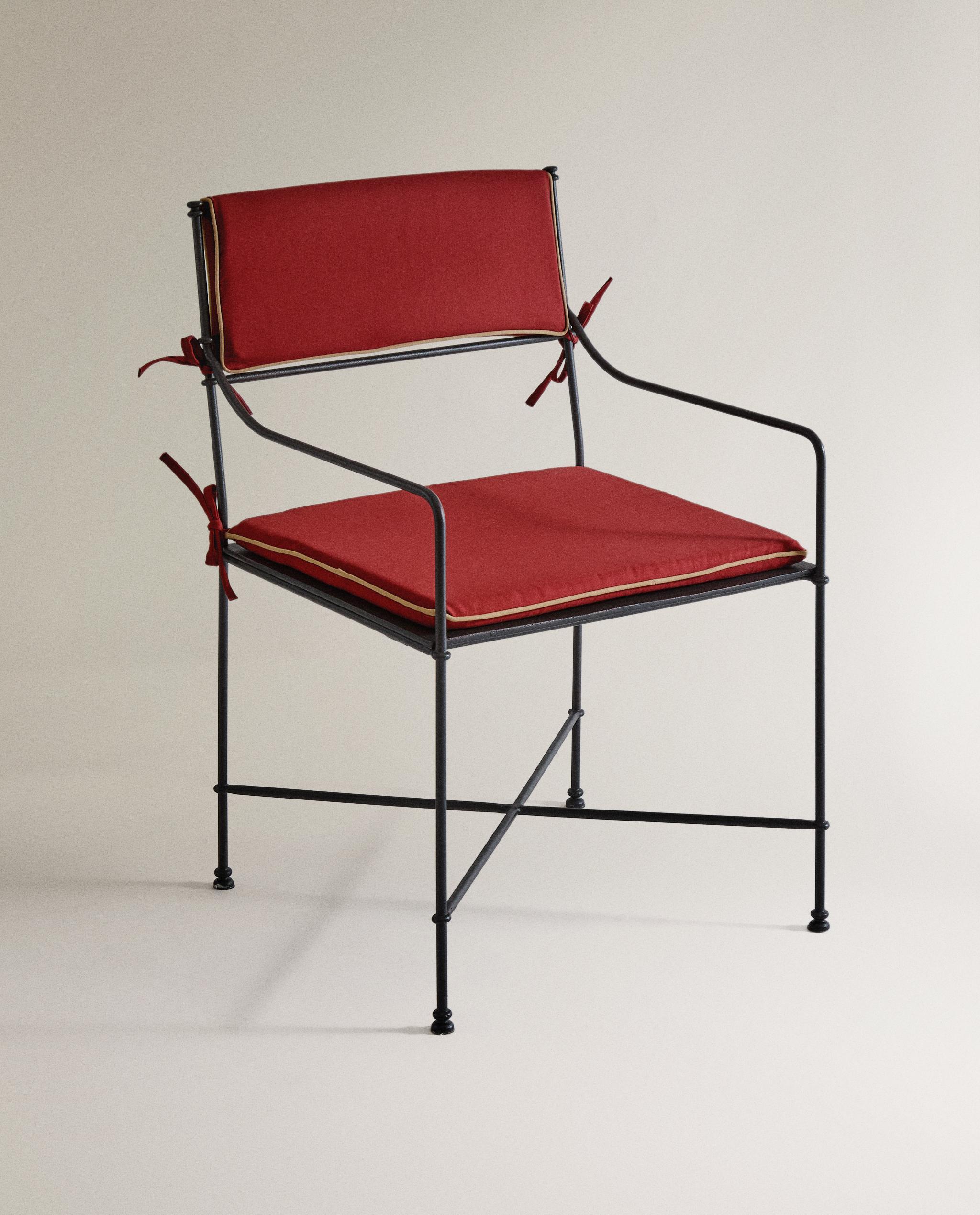 FORGED METAL ACCENT CHAIR AND CUSHIONS product thumbnail 18